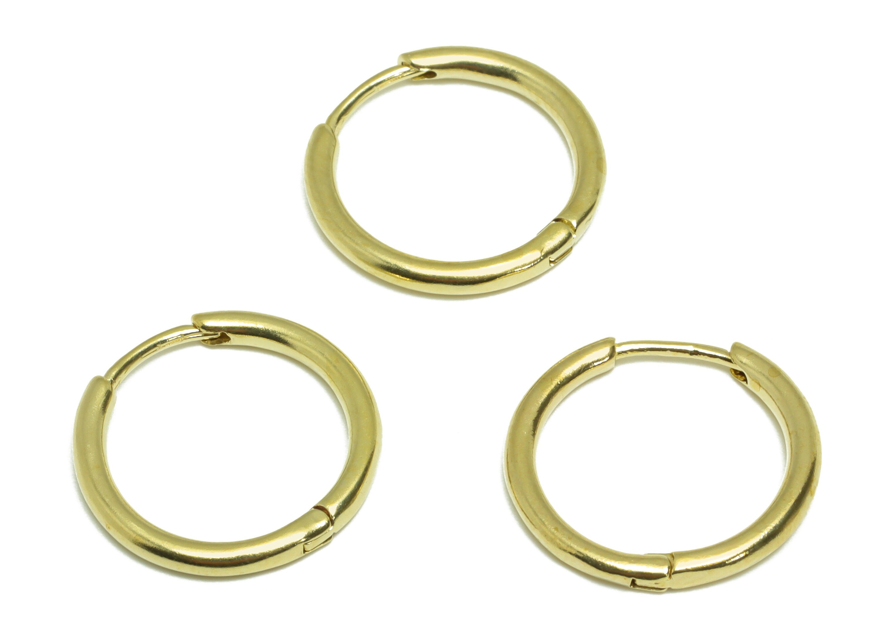 18mm Round Huggie Earring - Raw Brass Hoop Clasp Earring - Brass Hoop Circle Earring - Round Hoop Earring - 17.89x18.49x2mm - PP9506 - DOMEDBAZAAR