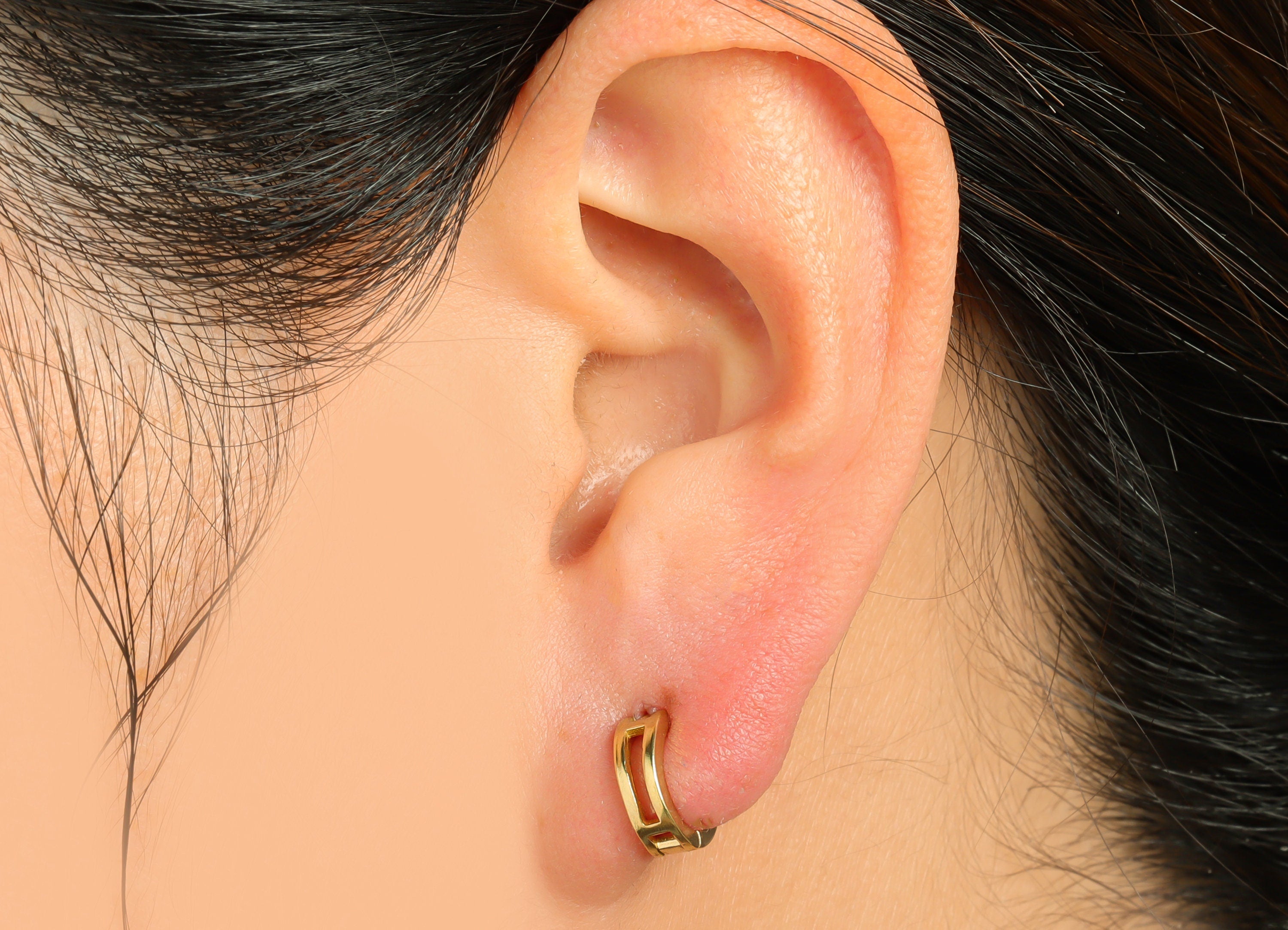 Brass Round Huggie Hoop Earring - Raw Brass Hollow Hoop Huggie Earring - Brass Mini Huggie Hoop Earring - 10.01x10.40x2.03mm - PP9514 - DOMEDBAZAAR