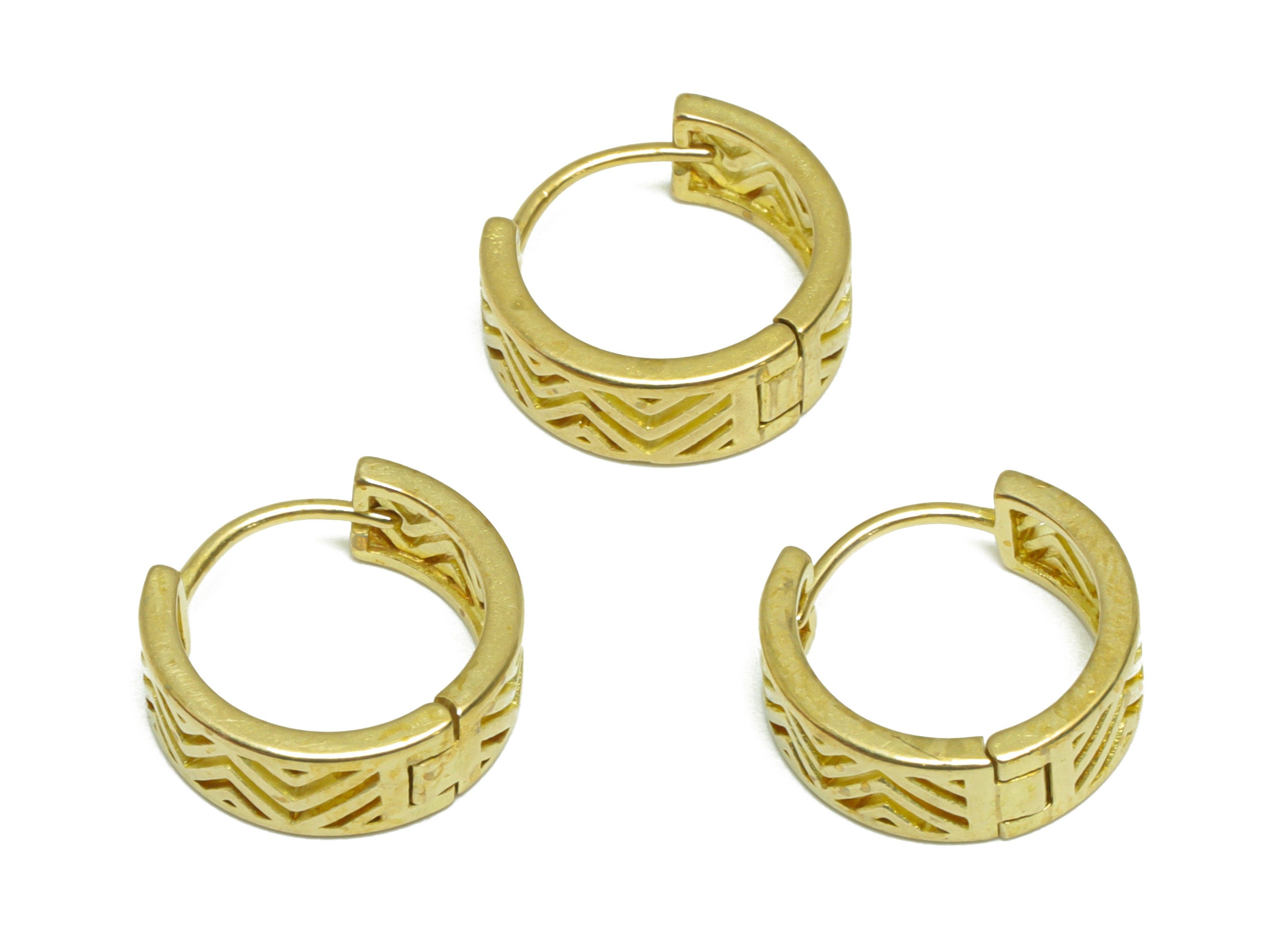 Brass Round Huggie Hoop Earring - Raw Brass Textured Wire Earring Clasp - Brass Wire Earring - Clasp Hoop Earring - 14.3x14.1x5mm - PP9670 - DOMEDBAZAAR