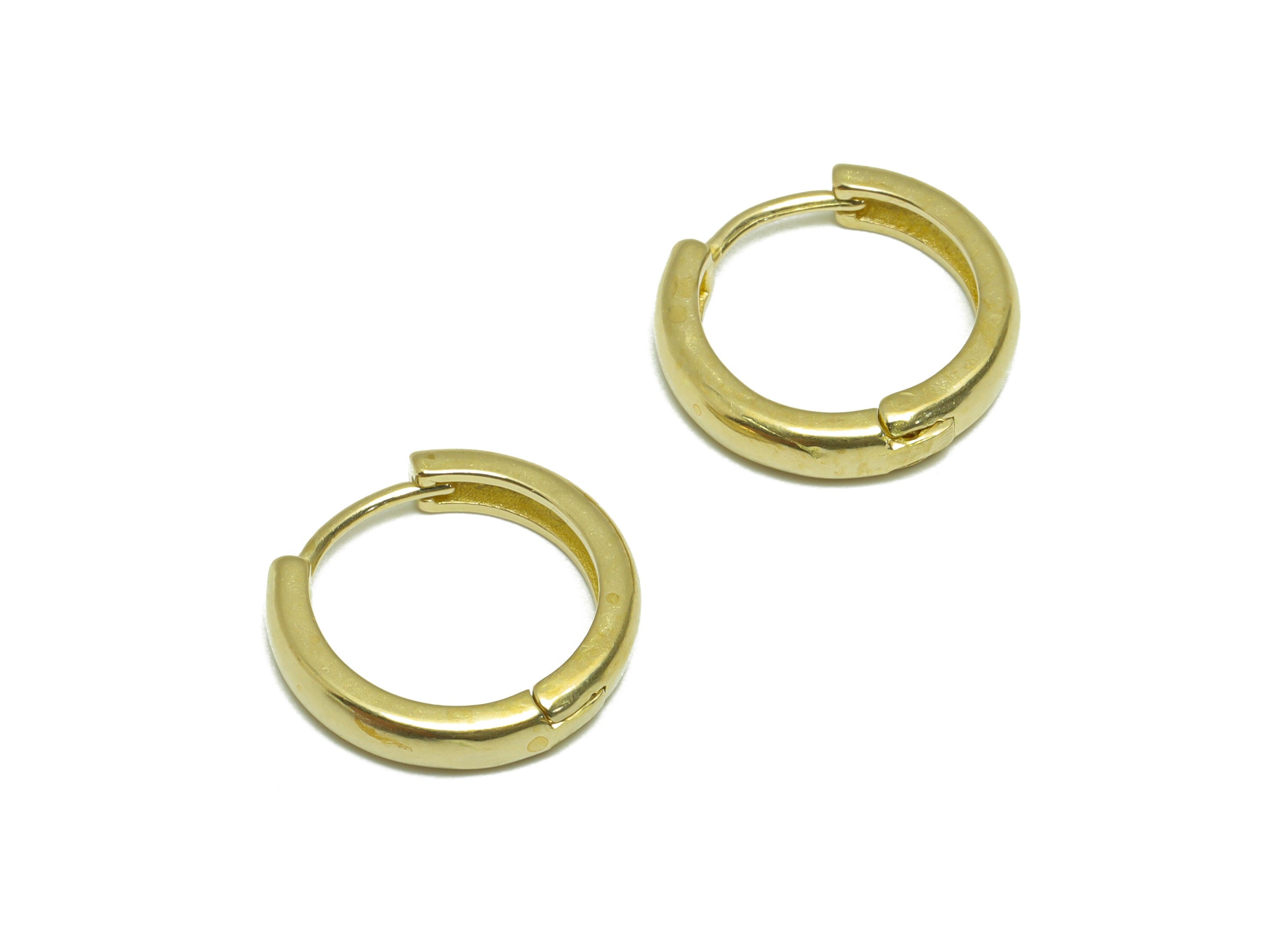 Brass Round Huggie Hoop Earring - Raw Brass Circle Wire Earring Clasp - Brass Clasp Earring - Clasp Hoop Earring - 15.8x14.2x3.1mm - PP9651 - DOMEDBAZAAR