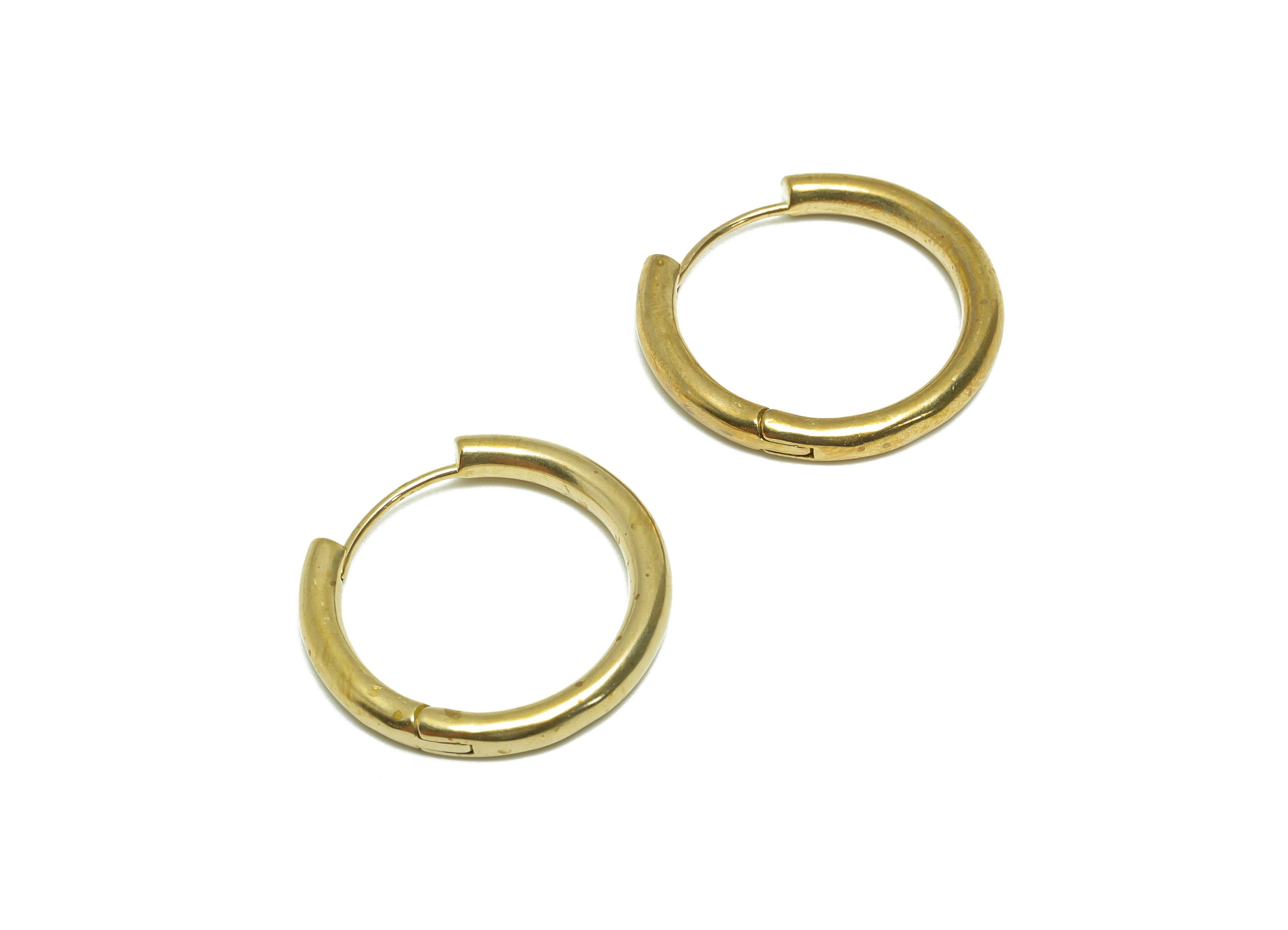 Brass Round Huggie Hoop Earring - Raw Brass Circle Wire Earring Clasp - Brass Geometry Clasp Hoop Earring - 24.08x22.3x3.13mm - PP9724 - DOMEDBAZAAR