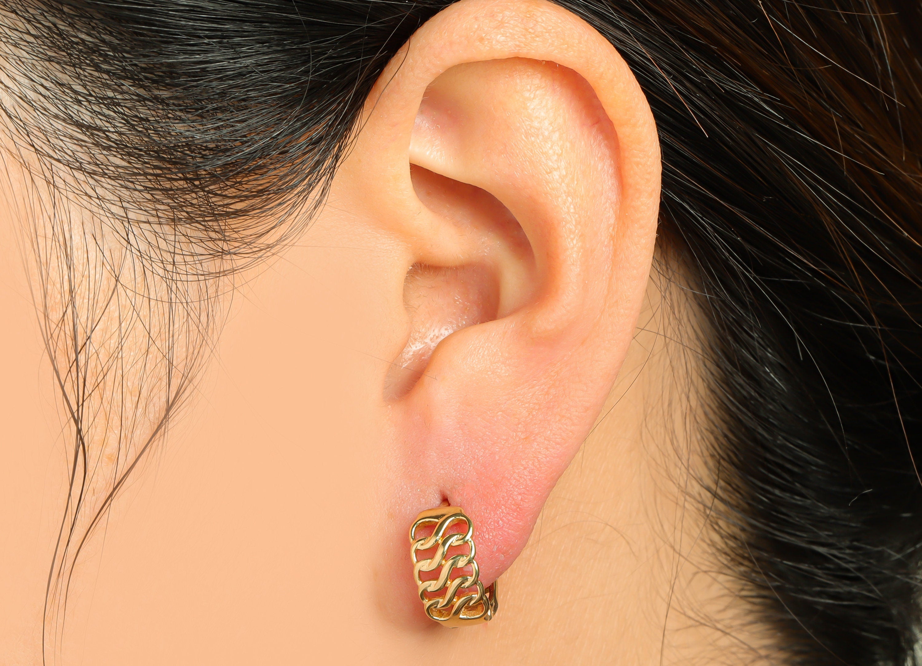 Textured Huggie Earring - Raw Brass Hollow Earring Clasp - Brass Hoop Clasp Earring - Clasp Huggie Earring - 15.48x14.21x2.6mm - PP9485 - DOMEDBAZAAR