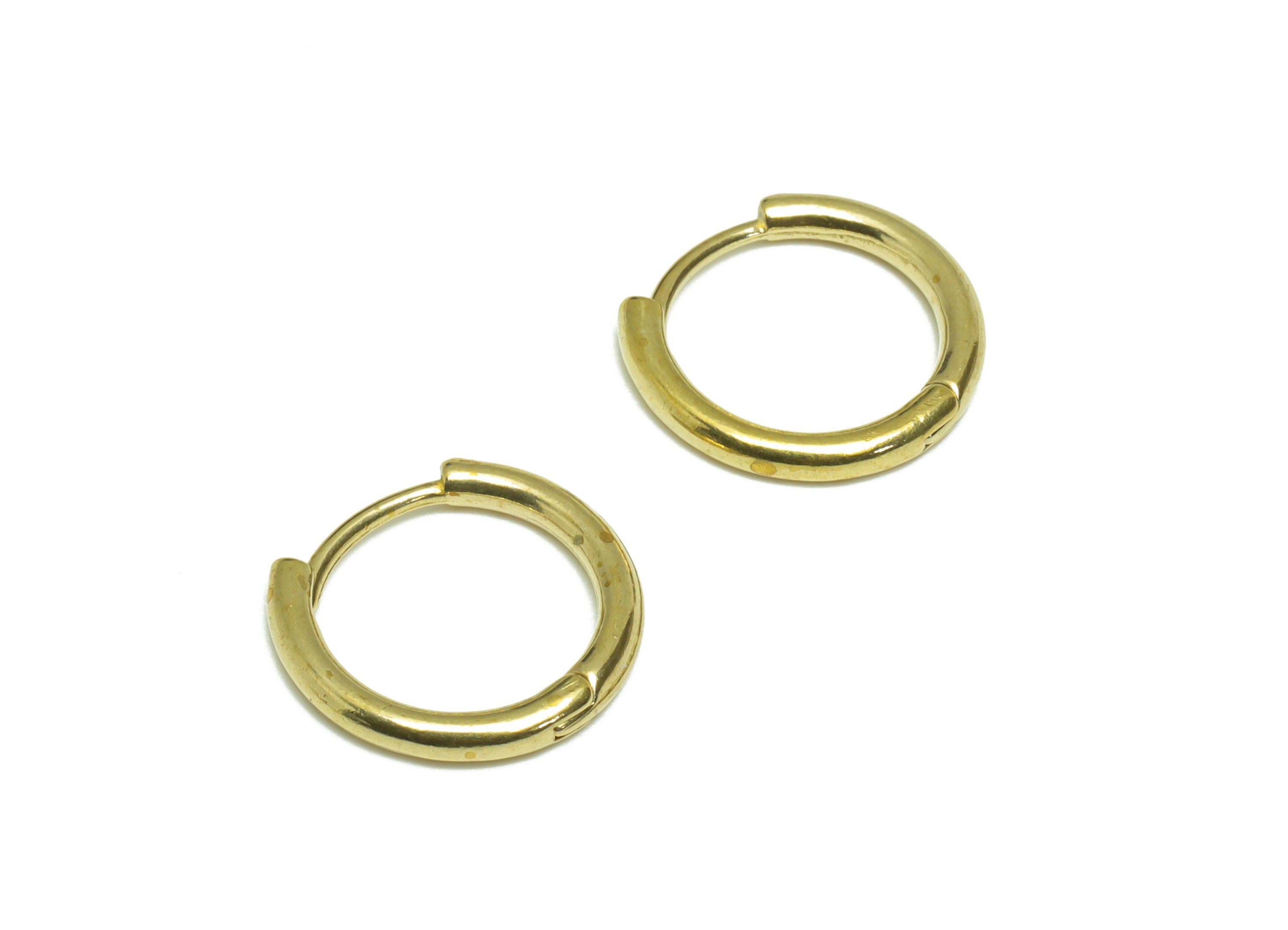 15mm Round Huggie Clasp Earring - Raw Brass Hoop Clasp Earring - Brass Hoop Circle Earring - Round Hoop Earring - 15x15.9x2.12mm - PP9541 - DOMEDBAZAAR