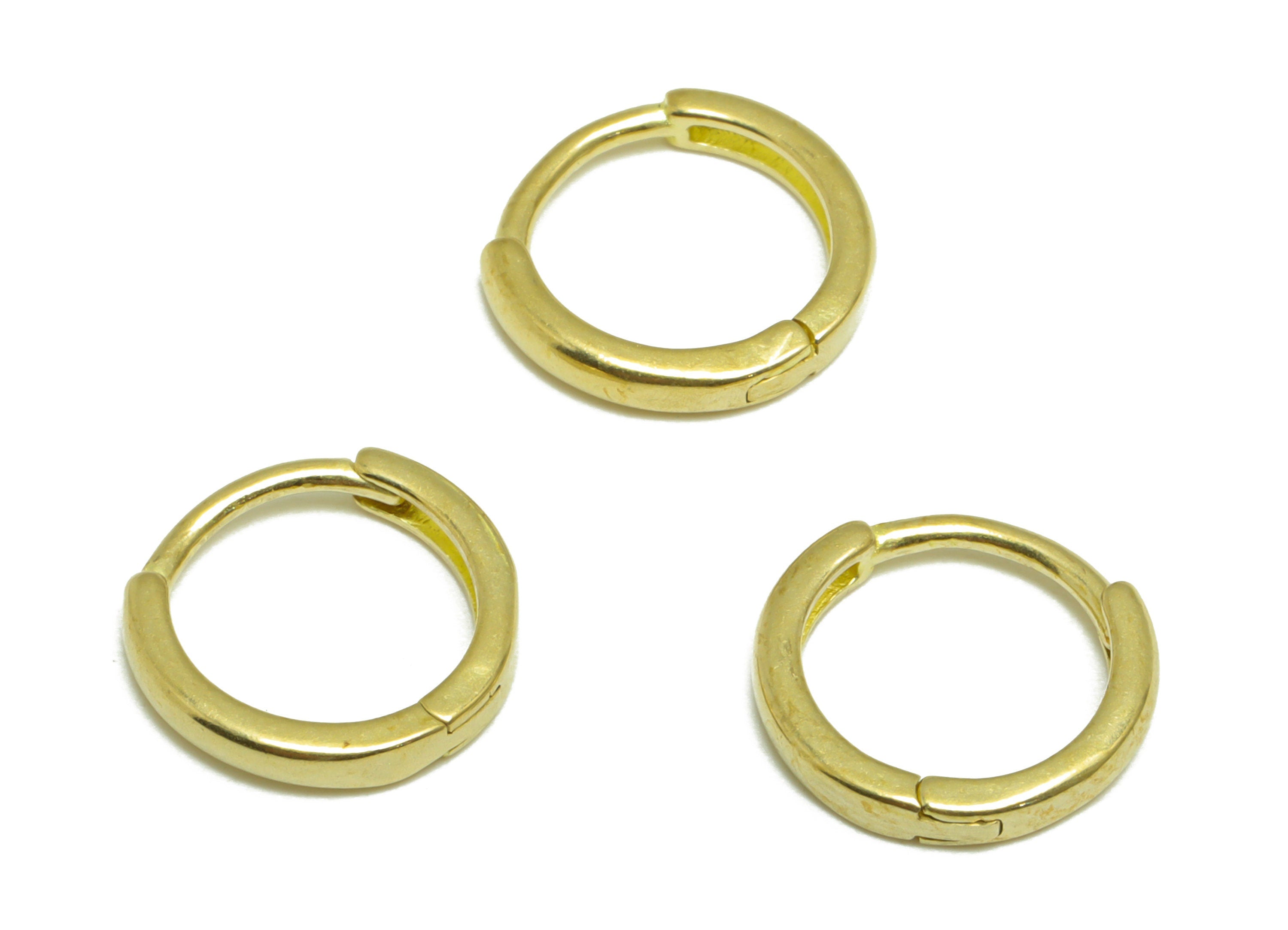 Brass Round Huggie Hoop Earring - Raw Brass Circle Hoop Wire Earring - Brass Minimalist Huggie Hoop Earring - 11x11.5x2.02mm - PP9810 - DOMEDBAZAAR
