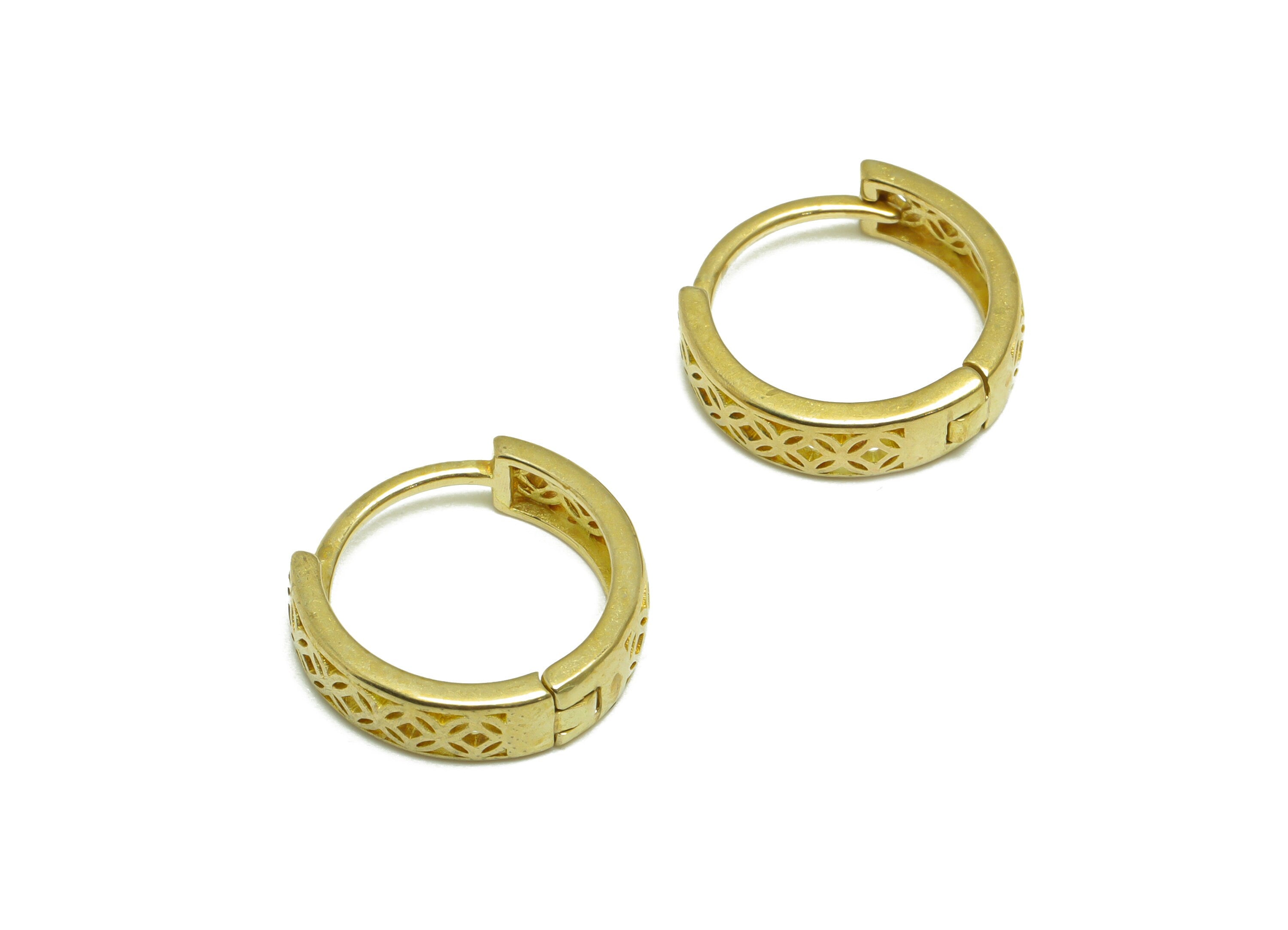 Brass Round Huggie Hoop Earring - Raw Brass Textured Wire Earring Clasp - Brass Hollow Earring - Clasp Hoop Earring - 15.6x15.2x4mm - PP9671 - DOMEDBAZAAR