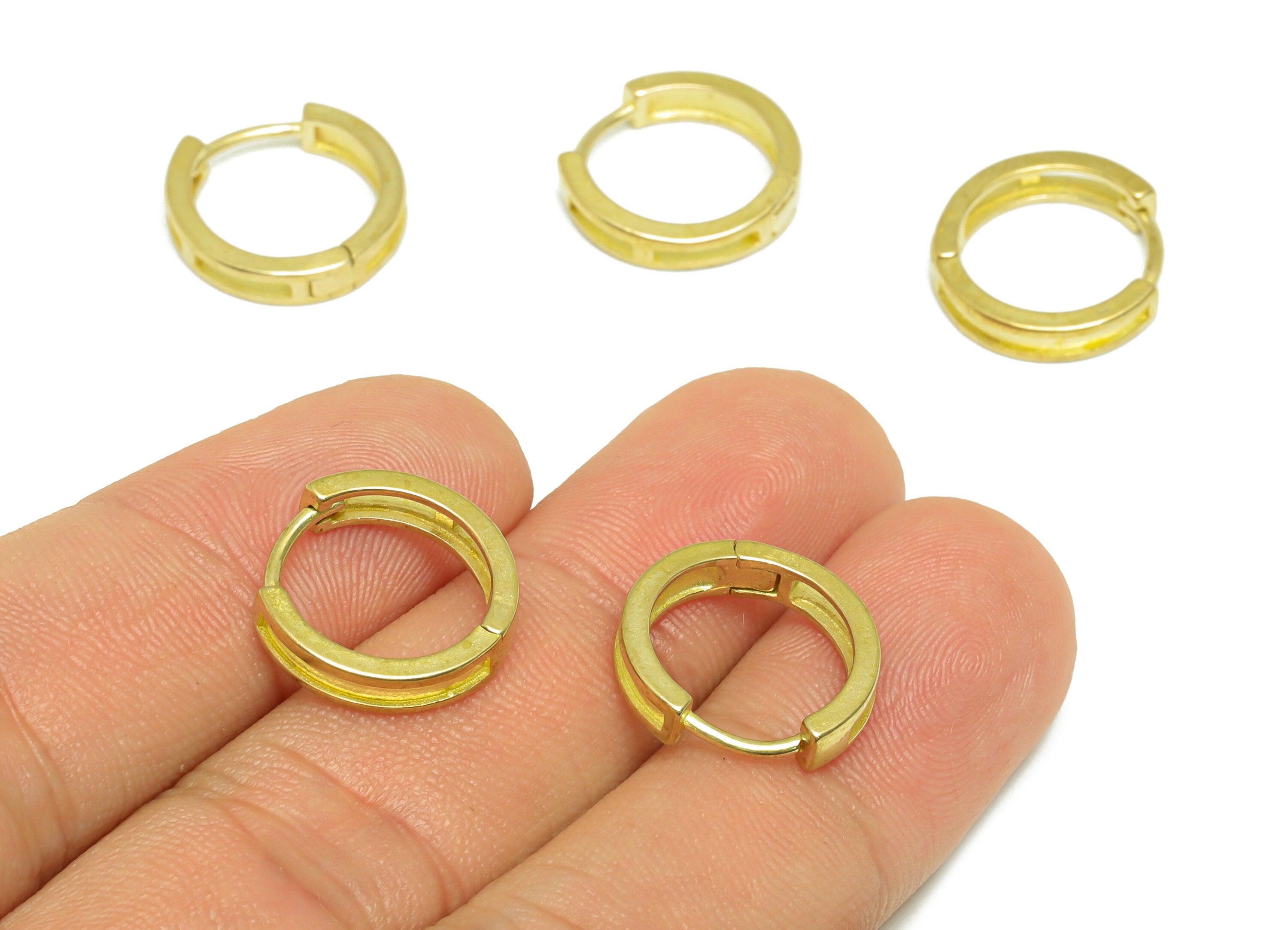 Brass Round Huggie Hoop Earring - Raw Brass Circle Wire Earring Clasp - Brass Hollow Earring - Clasp Hoop Earring - 15.2x14.8x3.4mm - PP9626 - DOMEDBAZAAR