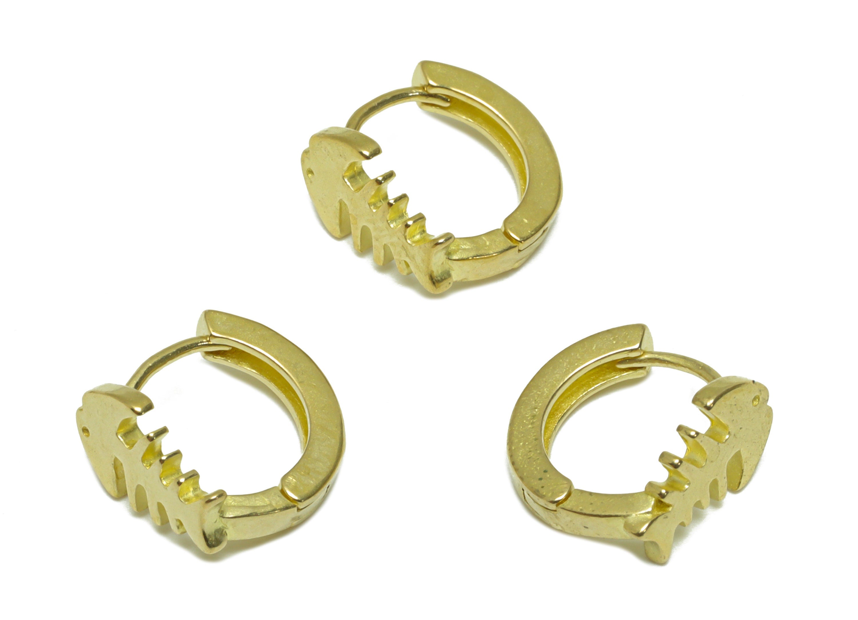 Brass Fish Bone Huggie Hoop Earring - Raw Brass Fish Hoop Wire Earring - Brass Round Animal Huggie Hoop Earring - 11.8x11.03x6.6mm - PP9806 - DOMEDBAZAAR