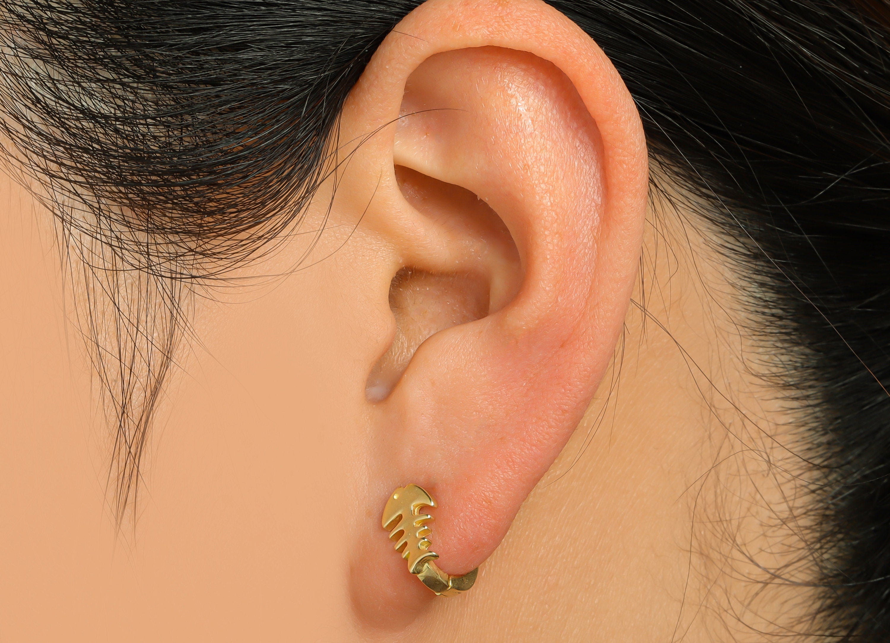 Brass Fish Bone Huggie Hoop Earring - Raw Brass Fish Hoop Wire Earring - Brass Round Animal Huggie Hoop Earring - 11.8x11.03x6.6mm - PP9806 - DOMEDBAZAAR
