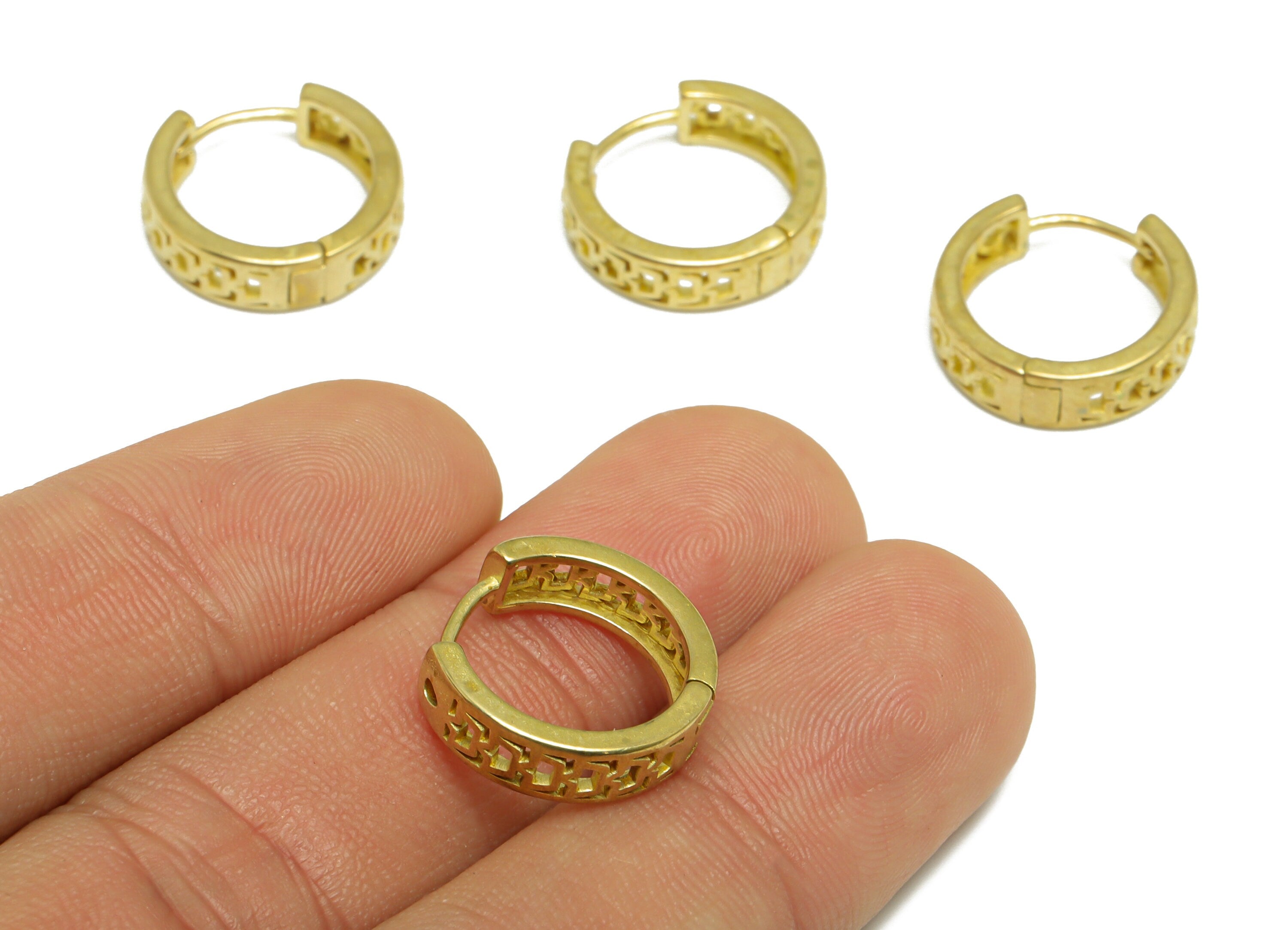 Brass Round Huggie Hoop Earring - Raw Brass Textured Wire Earring Clasp - Brass Wire Earring - Clasp Hoop Earring - 16.5x15.5x4.8mm - PP9669 - DOMEDBAZAAR