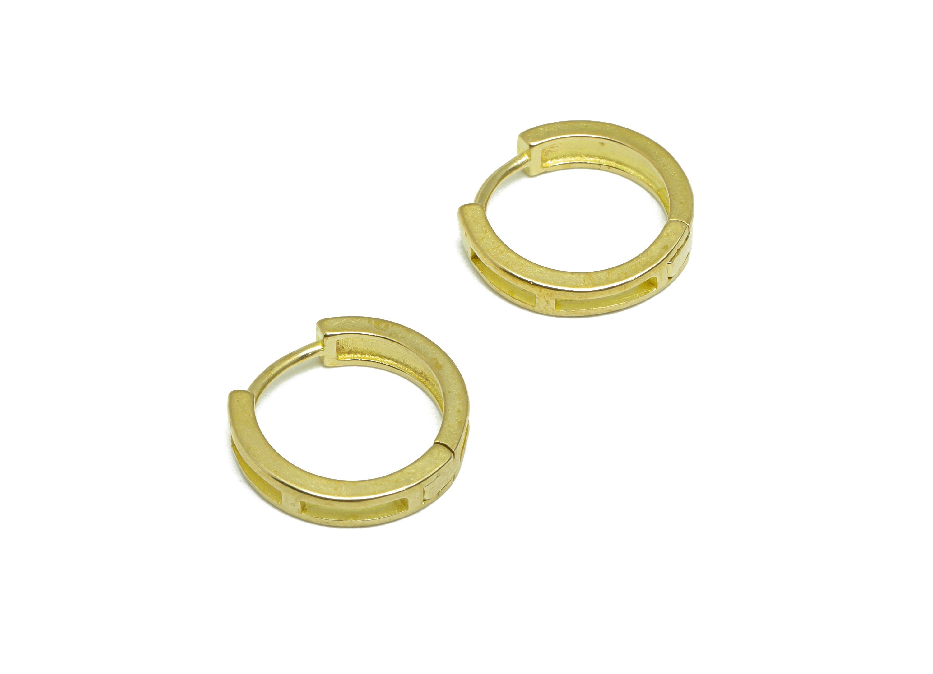 Brass Round Huggie Hoop Earring - Raw Brass Circle Wire Earring Clasp - Brass Hollow Earring - Clasp Hoop Earring - 15.2x14.8x3.4mm - PP9626 - DOMEDBAZAAR