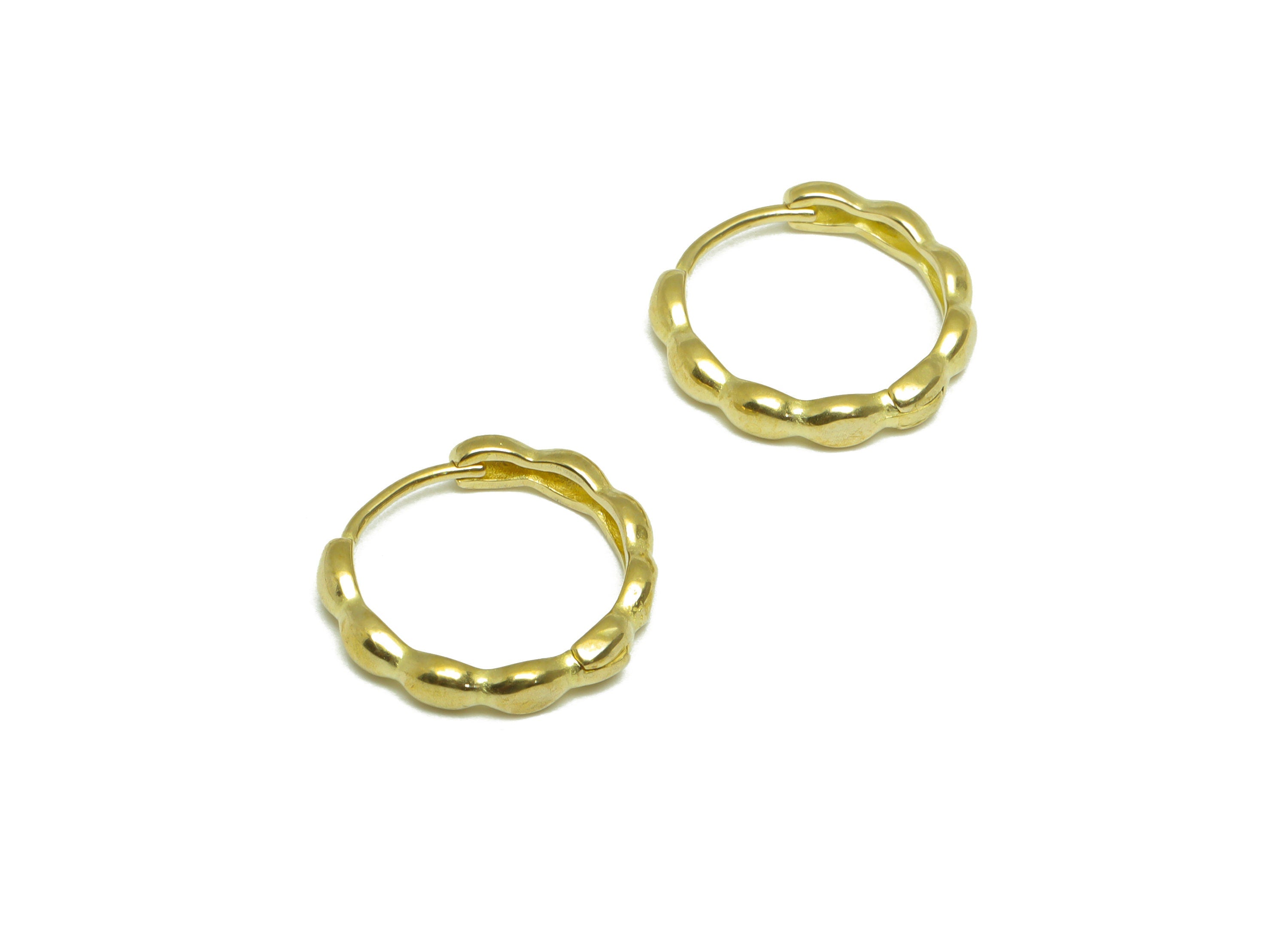 Brass Wavy Huggie Hoop Earring - Raw Brass Textured Wire Earring Clasp - Brass Wire Hoop Earring - Brass Hoop Earring - 16x15x3mm - PP9631 - DOMEDBAZAAR