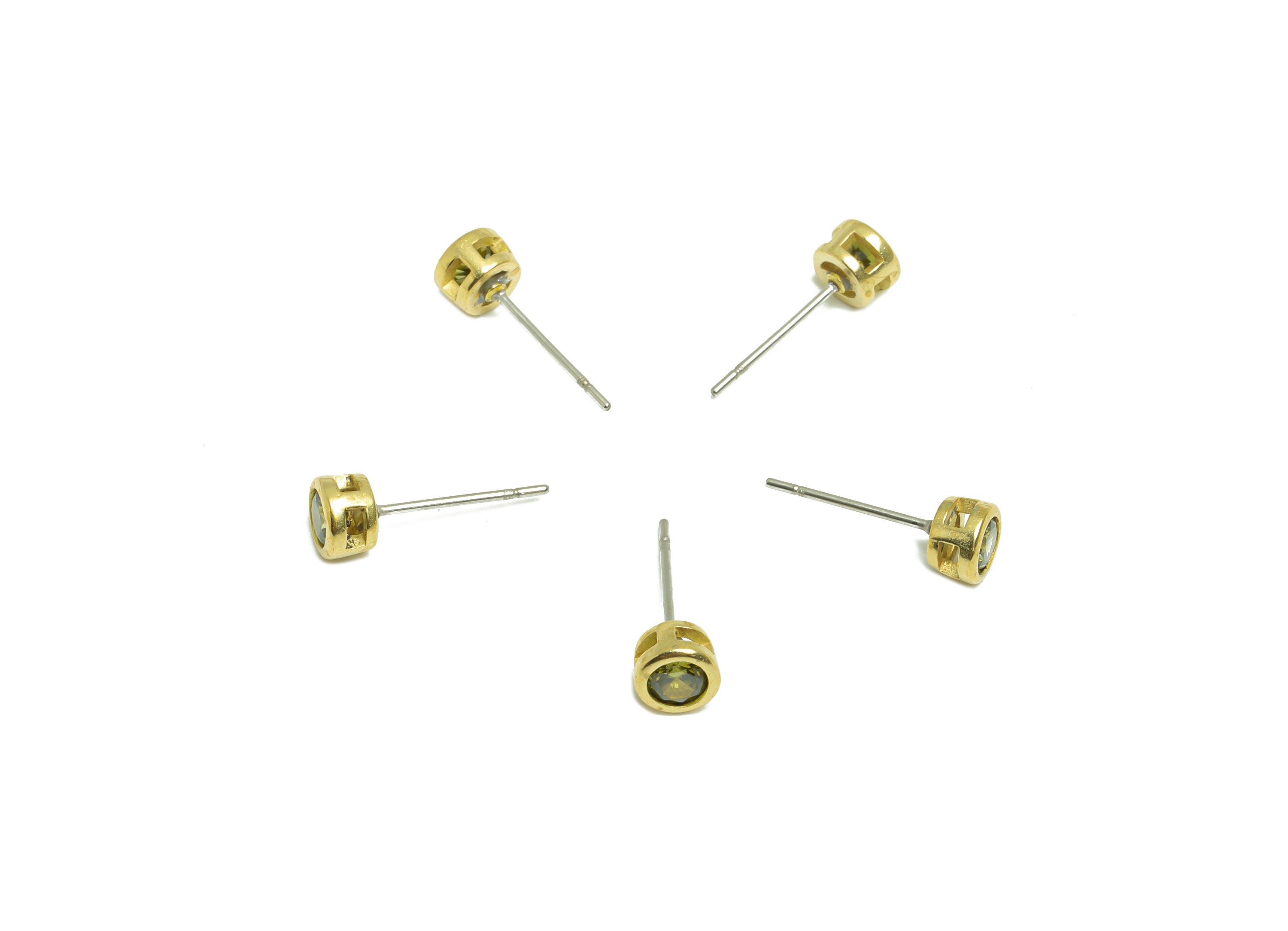 D-Peridot (CZ-16) Zircon Earring Stud - Raw Brass Minimalist CZ Earring Post - Cubic Zircon Earring Post - 15.6x5.4x3.5mm - PP9825F - DOMEDBAZAAR