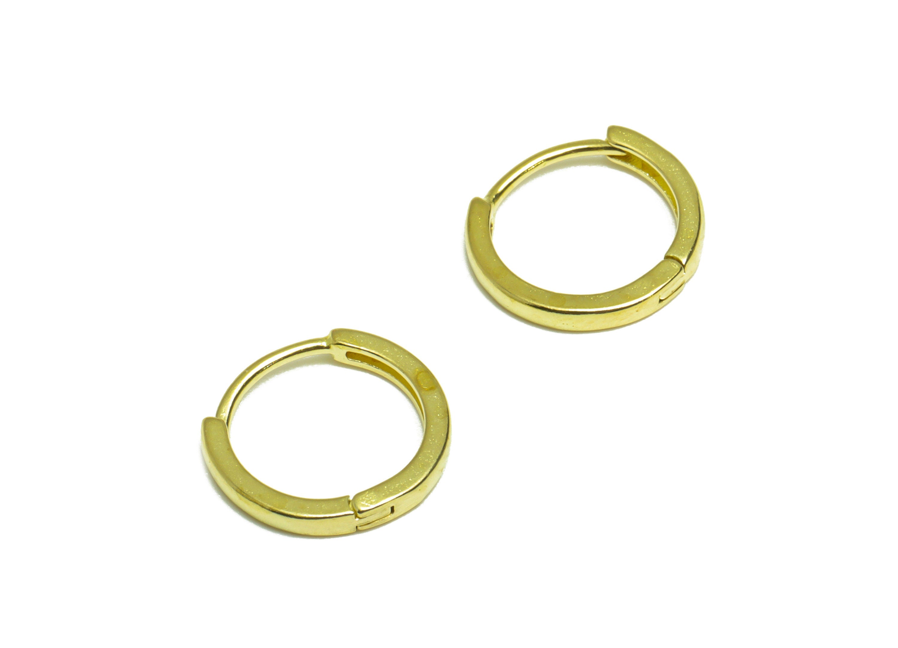 Brass Round Huggie Hoop Earring - Raw Brass Circle Hoop Earring - Brass Minimalist Huggie Hoop Clasp Earring - 12x11.4x1.74mm - PP10021 - DOMEDBAZAAR