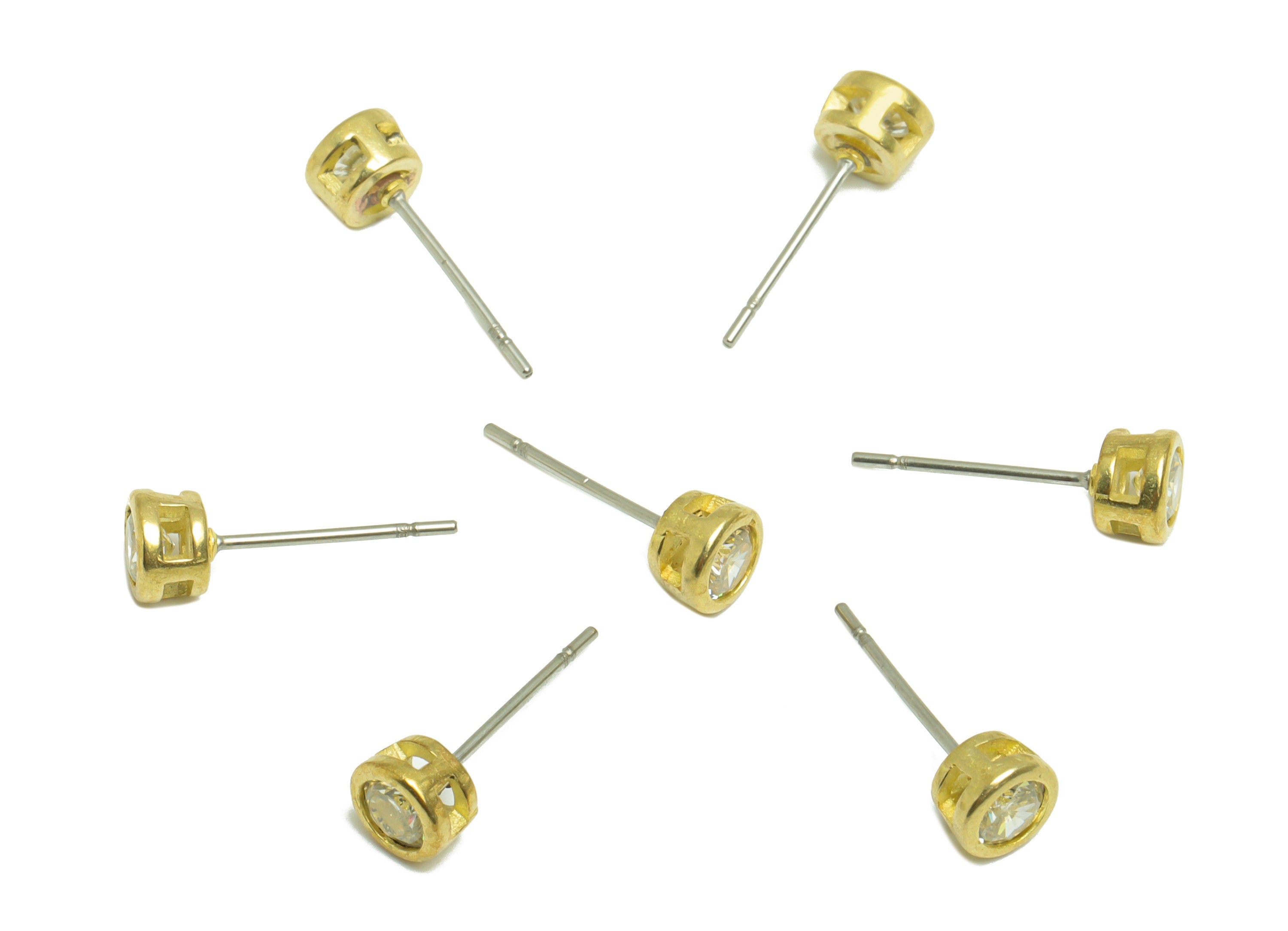 Lemon (CZ-03) Zircon Earring Stud - Raw Brass Minimalist CZ Earring Post - Cubic Zircon Earring Post - 15.6x5.4x3.5mm - PP9825R - DOMEDBAZAAR
