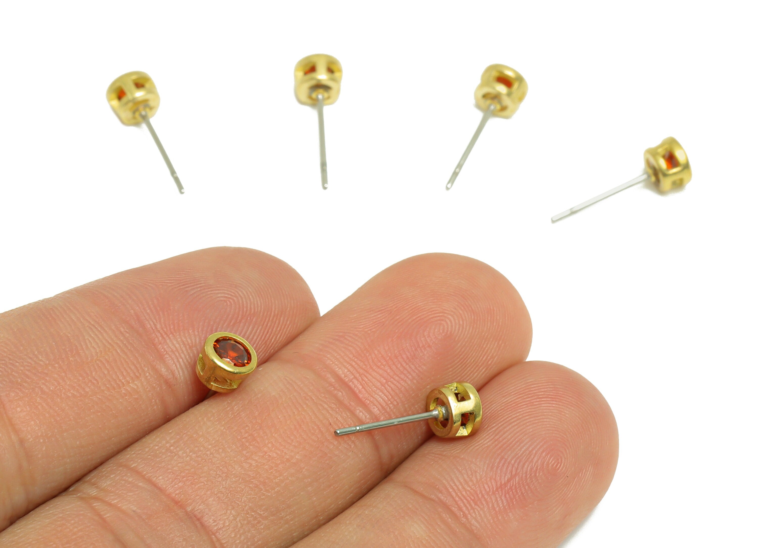 Garnet (CZ-13) Zircon Earring Stud - Raw Brass Minimalist CZ Earring Post - Cubic Zircon Earring Post - 15.6x5.4x3.5mm - PP9825Y - DOMEDBAZAAR
