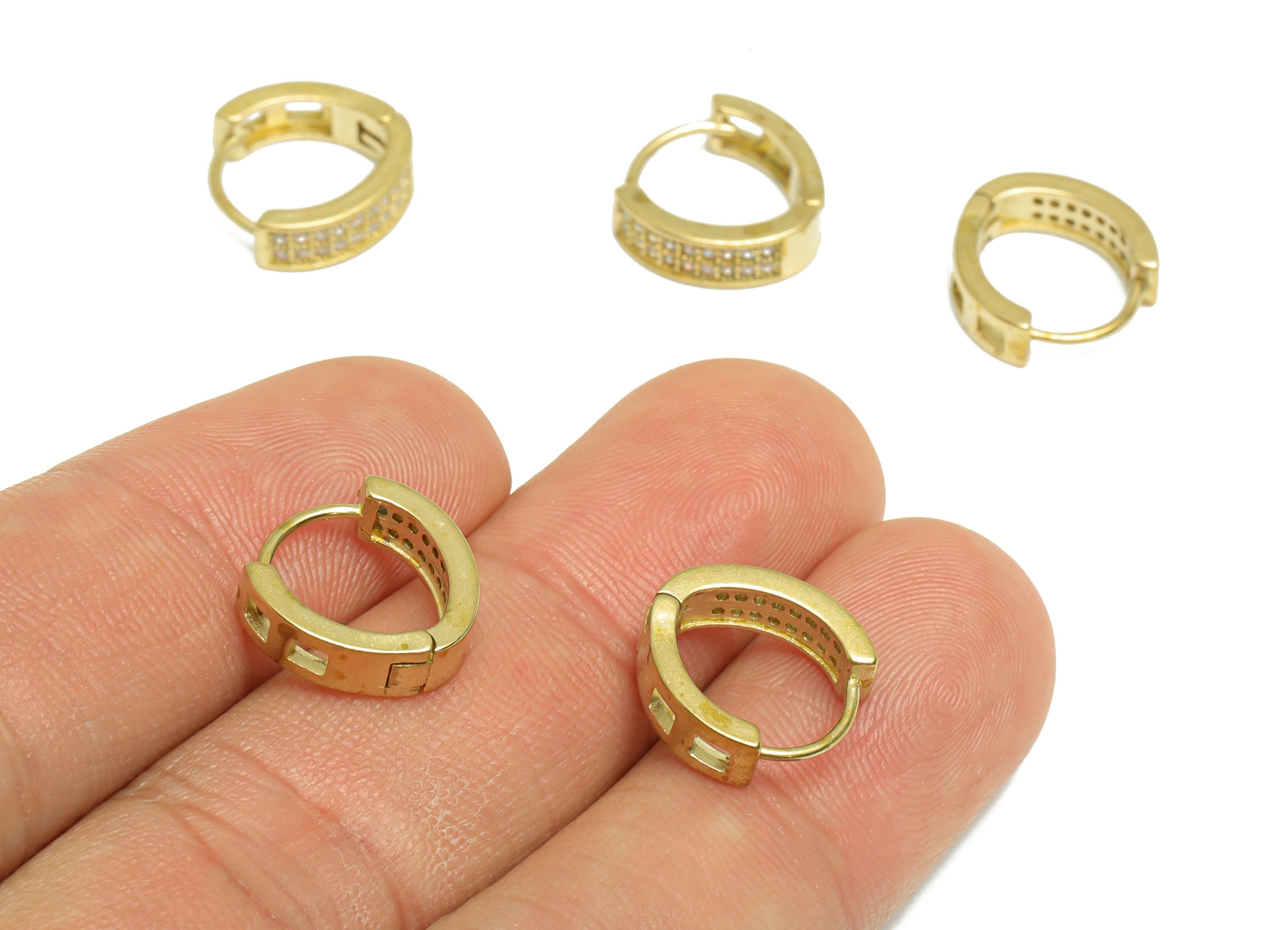 Brass CZ Huggie Hoop Earring - Brass Hoop Oval Zircon Earring - Brass  Huggie Earring - Zircon Huggie Hoop Earring - 13.4x13x4mm - PP9980 - DOMEDBAZAAR