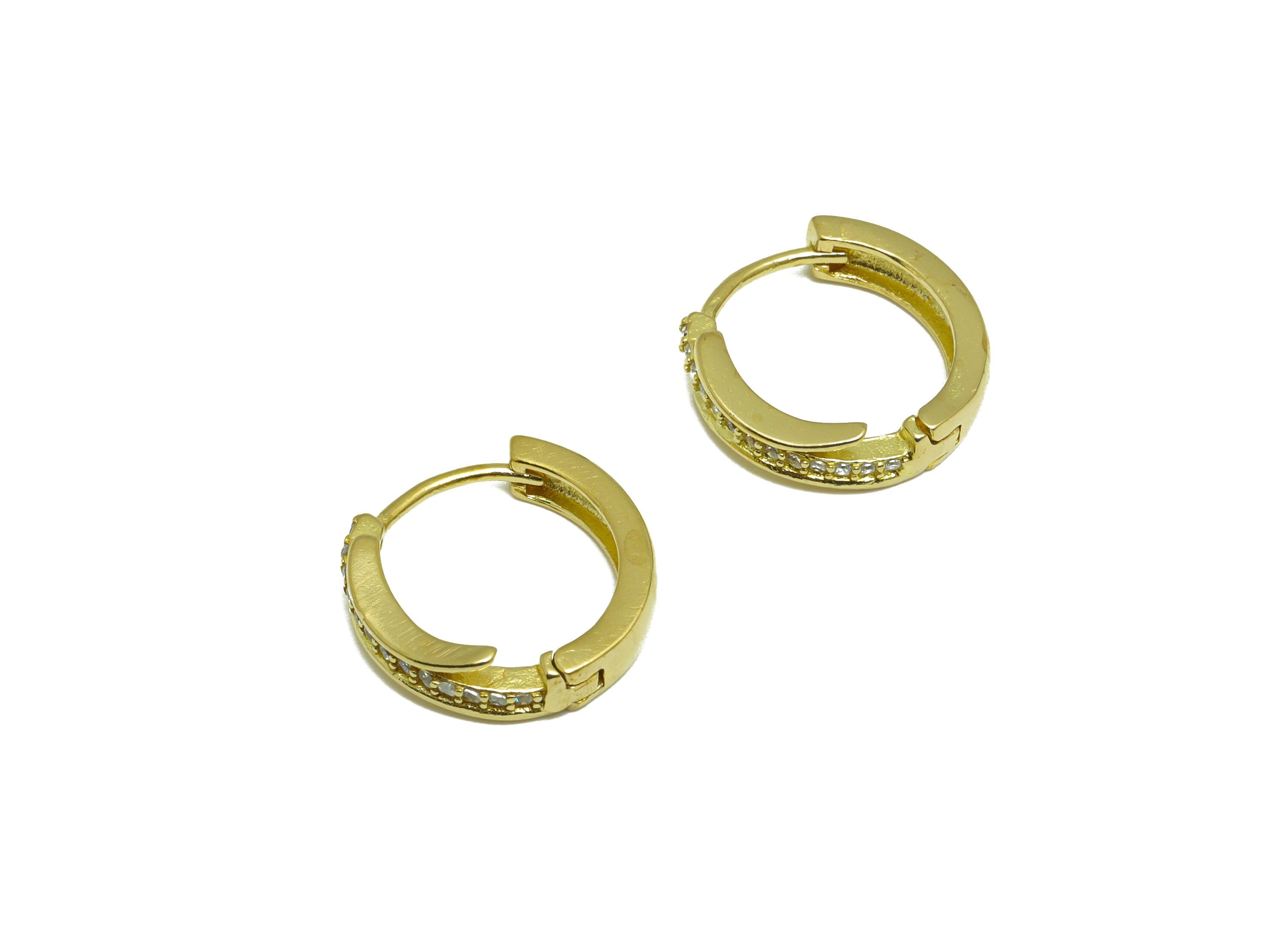 Brass CZ Round Huggie Hoop Earring - Raw Brass Ring Cubic Zircon Earring - Brass Huggie Hoop Clasp Earring - 15.7x14.8x3.5mm - PP10044 - DOMEDBAZAAR