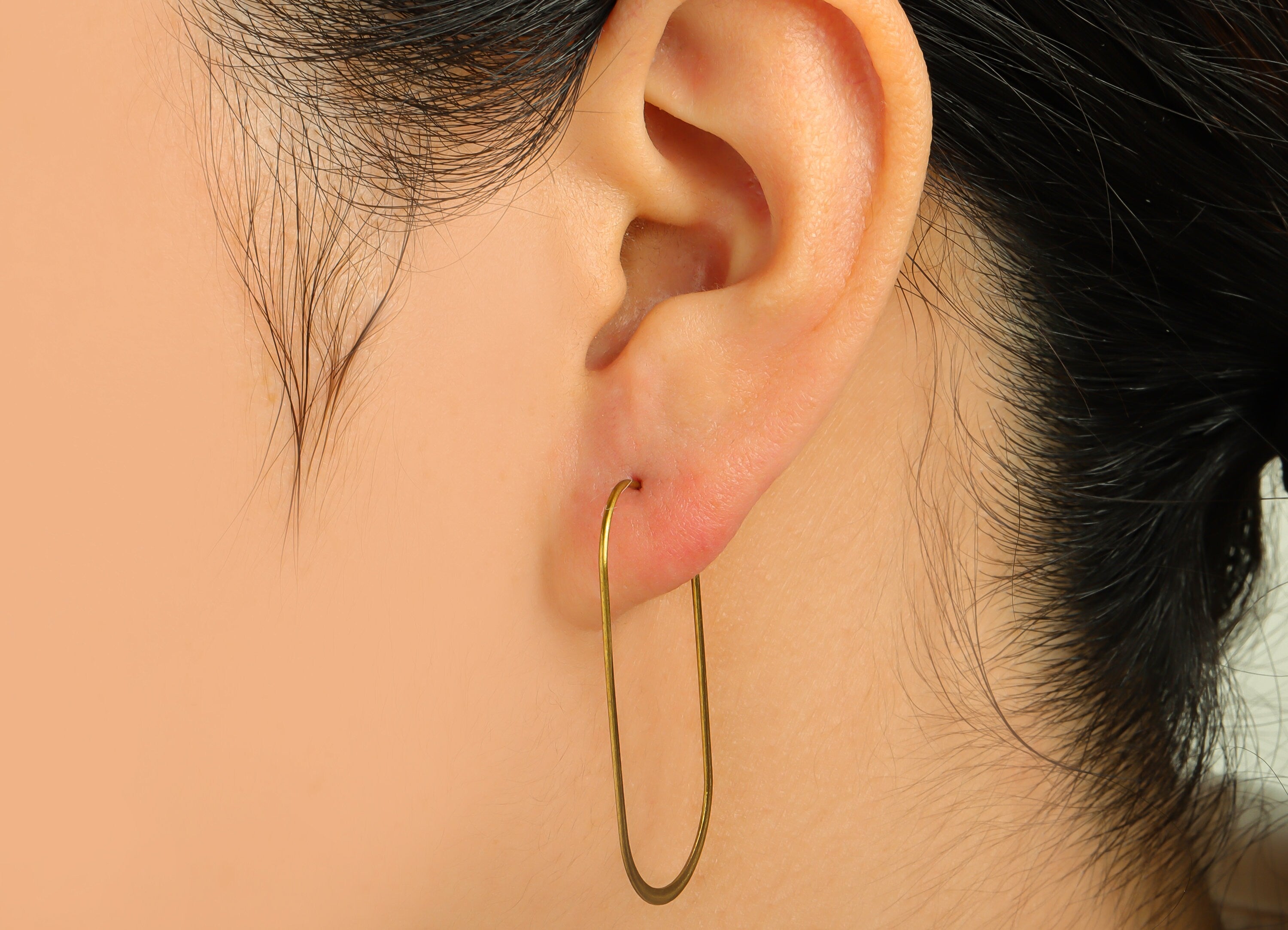 40mm Brass Oval Wire Hoop Earring - Raw Brass Hammered Geometry Wire Earring - Brass Hammered Ear Wire Hoop - 41x20x0.8mm - PP10373-40 - DOMEDBAZAAR