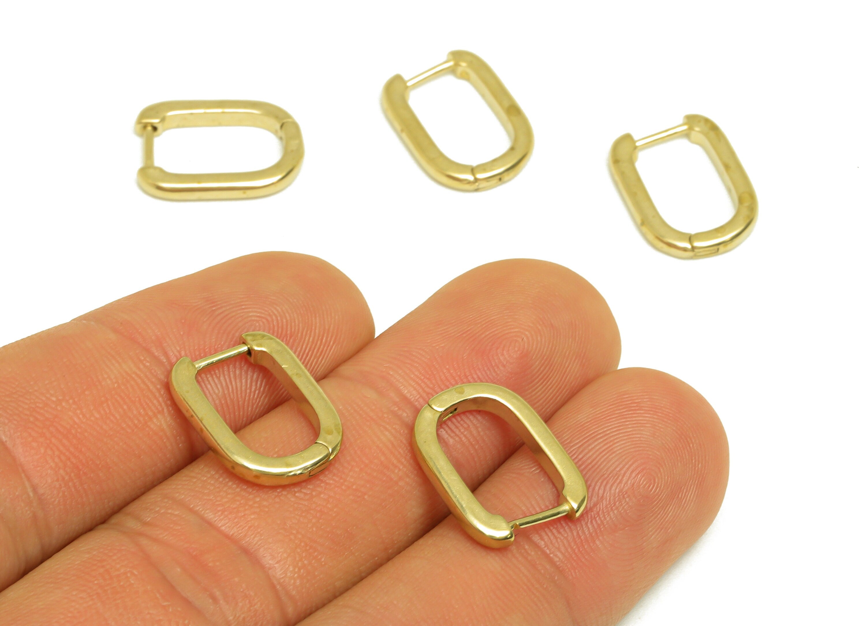 Brass Oval Rectangle Hoop Earring - Raw Brass Huggie Hoop Earring - Brass Geometry Huggie Hoop - Huggie Hoop - 16x11.5x2.2mm - PP10623 - DOMEDBAZAAR