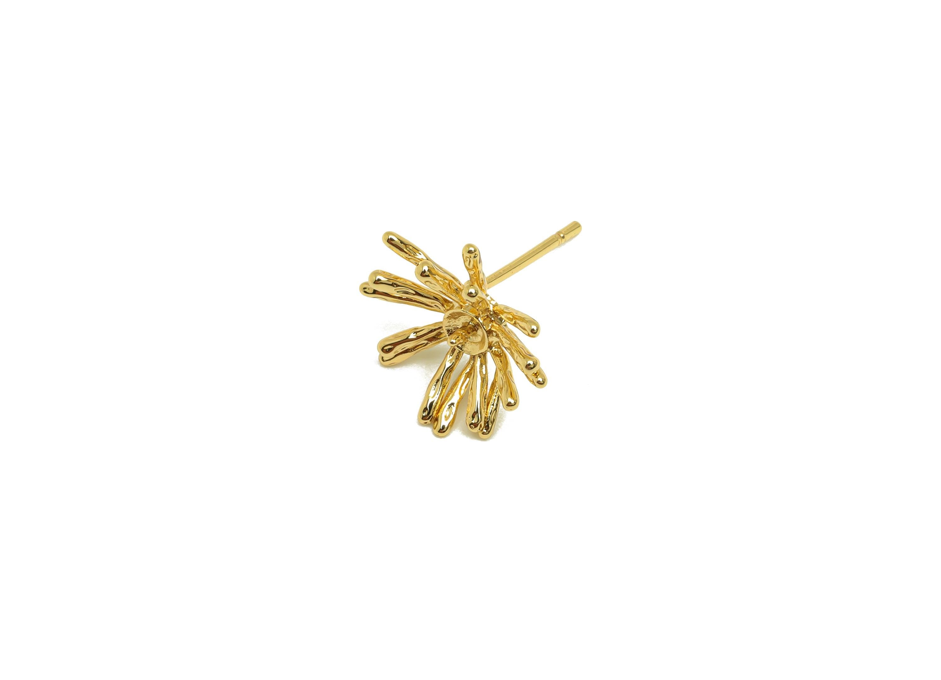 Brass Spike Ear Setting - Gold Flower Setting Earring Stud - Hammered Spike Earring Post - 18K Real Gold Plating - 14.3x12.7x2.7mm - RGP7659 - DOMEDBAZAAR