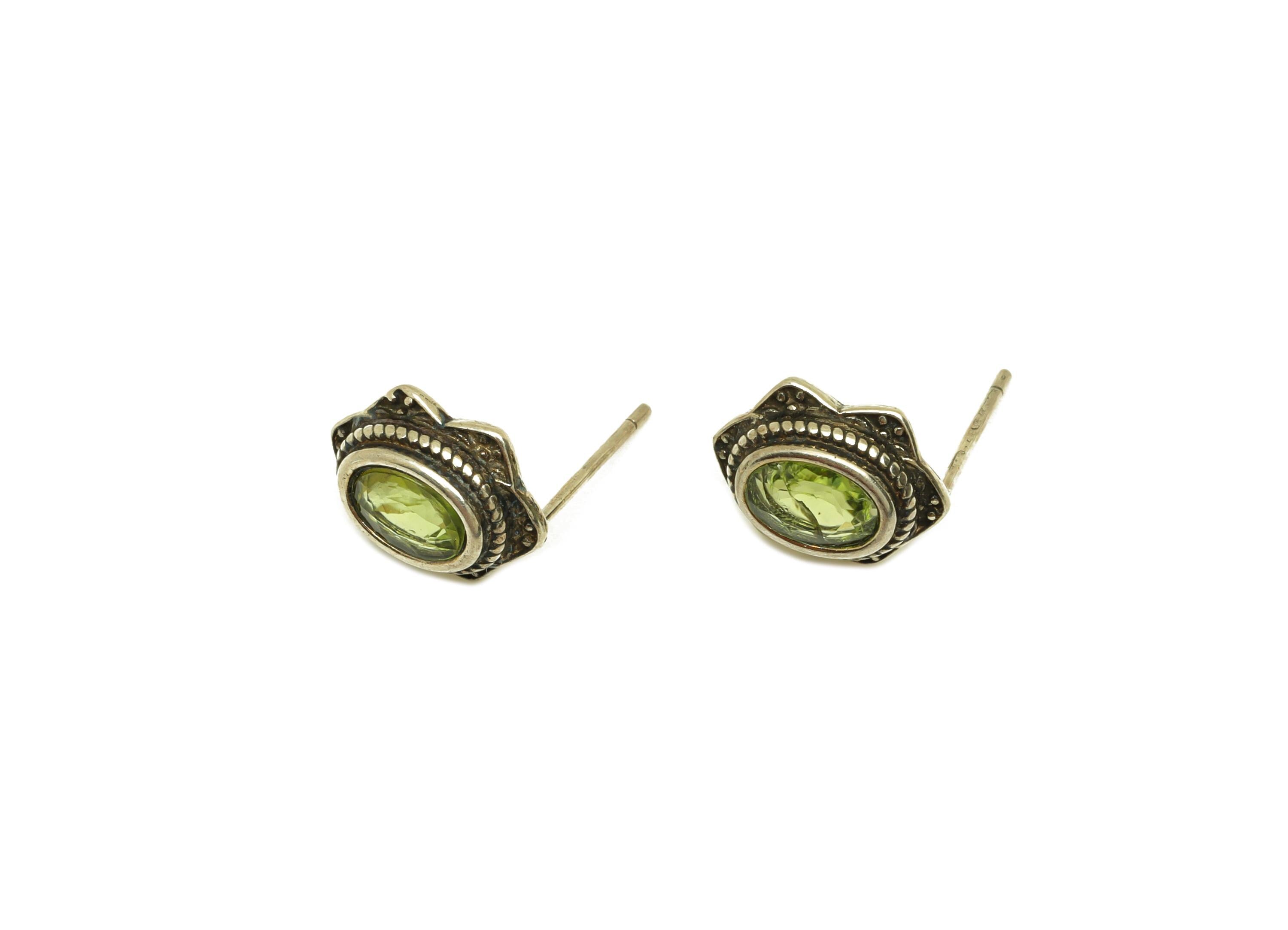 Brass Peridot Earring Stud - Brass Olivine Earring Post - Vintage Earring Post - 925 Silver Tone Plating - 15.35x8.86x0.74mm - RGP7263 - DOMEDBAZAAR