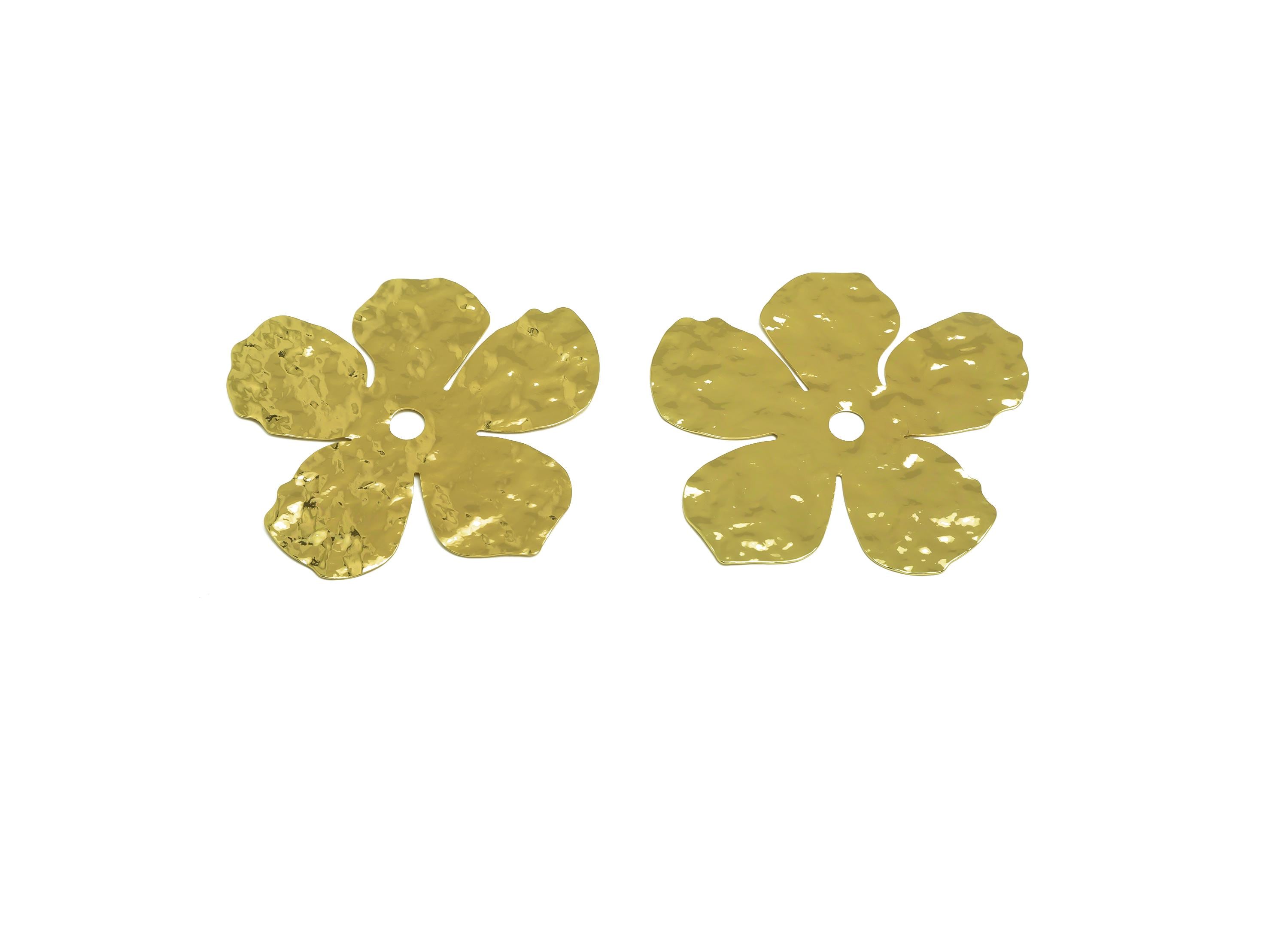Brass Flower Ear Charm - Gold Hammered Flower Charm - Botanical Hammered Flower Pendant - 18K Real Gold Plated - 67.45x65.9x0.77mm - RGP7975 - DOMEDBAZAAR