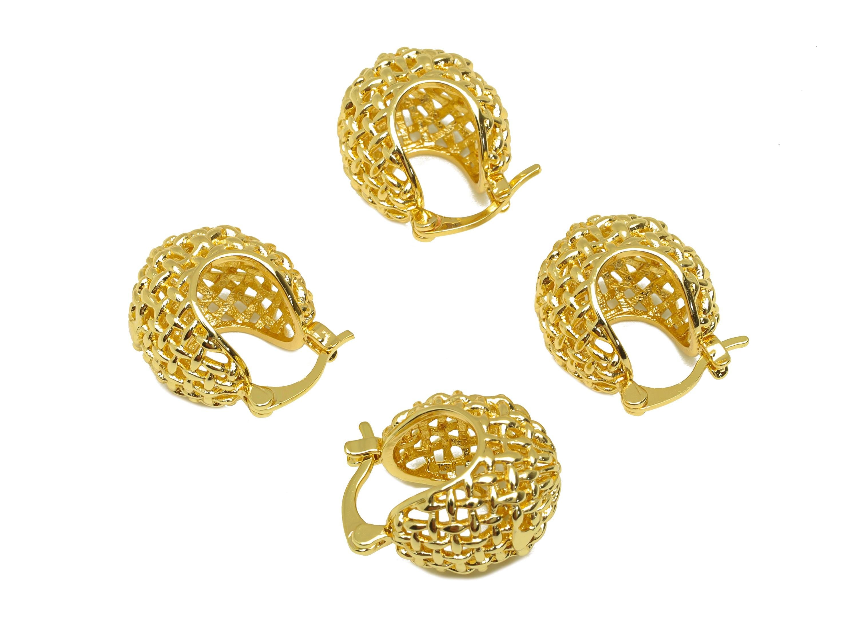 Brass Mesh Hoop Earring - Brass Basket Mesh Back Earring - Wire Hinged Back Hoop Earring - 18K Real Gold Plating - 17x14x11mm - RGP7757 - DOMEDBAZAAR