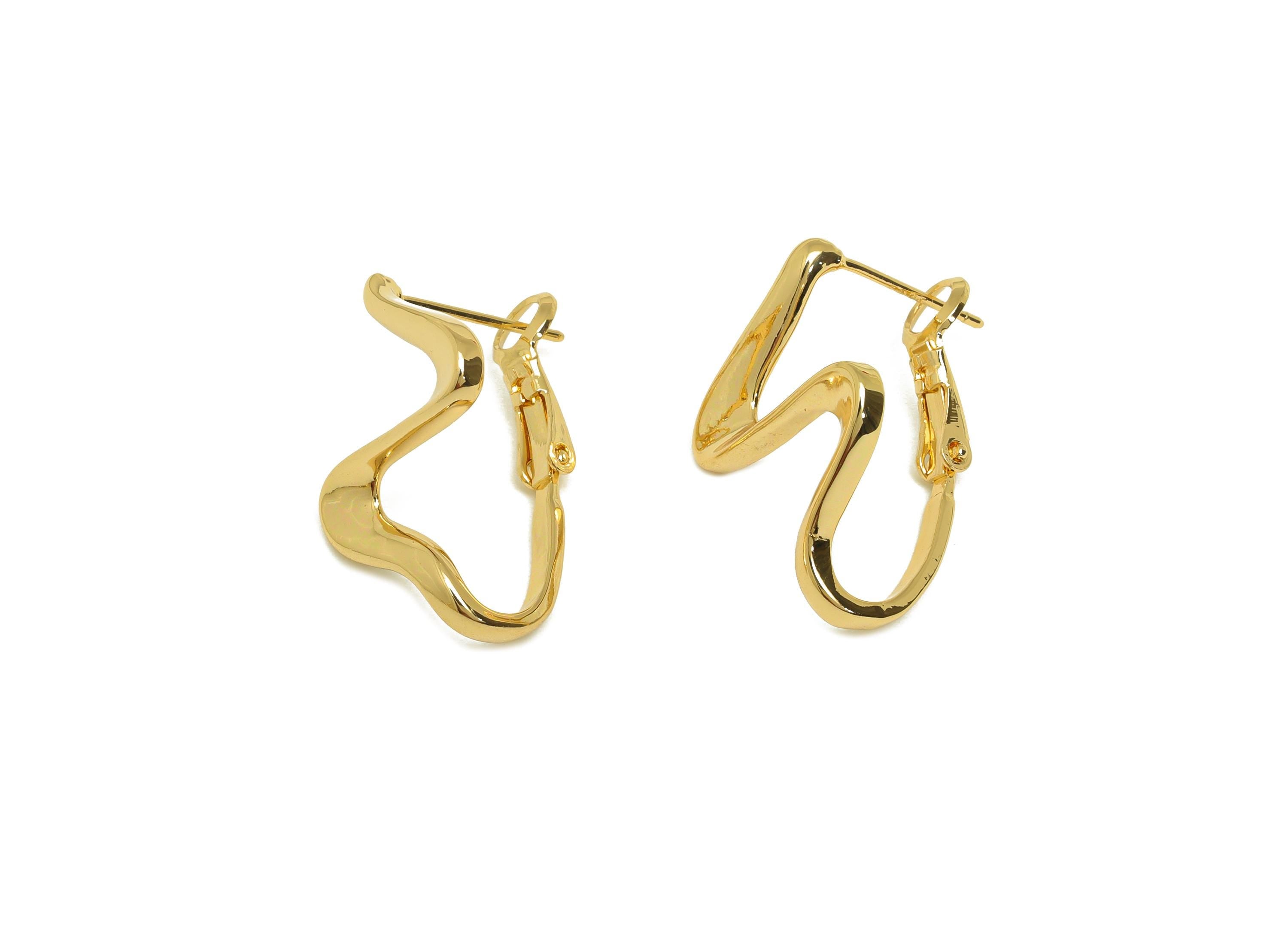 Brass Z Hinged Back Earring - Gold Wave Hinged Back Hoop Earring - Wave Huggie Earring - 18K Real Gold Plating - 25.8x18.9x12.8mm - RGP7592 - DOMEDBAZAAR
