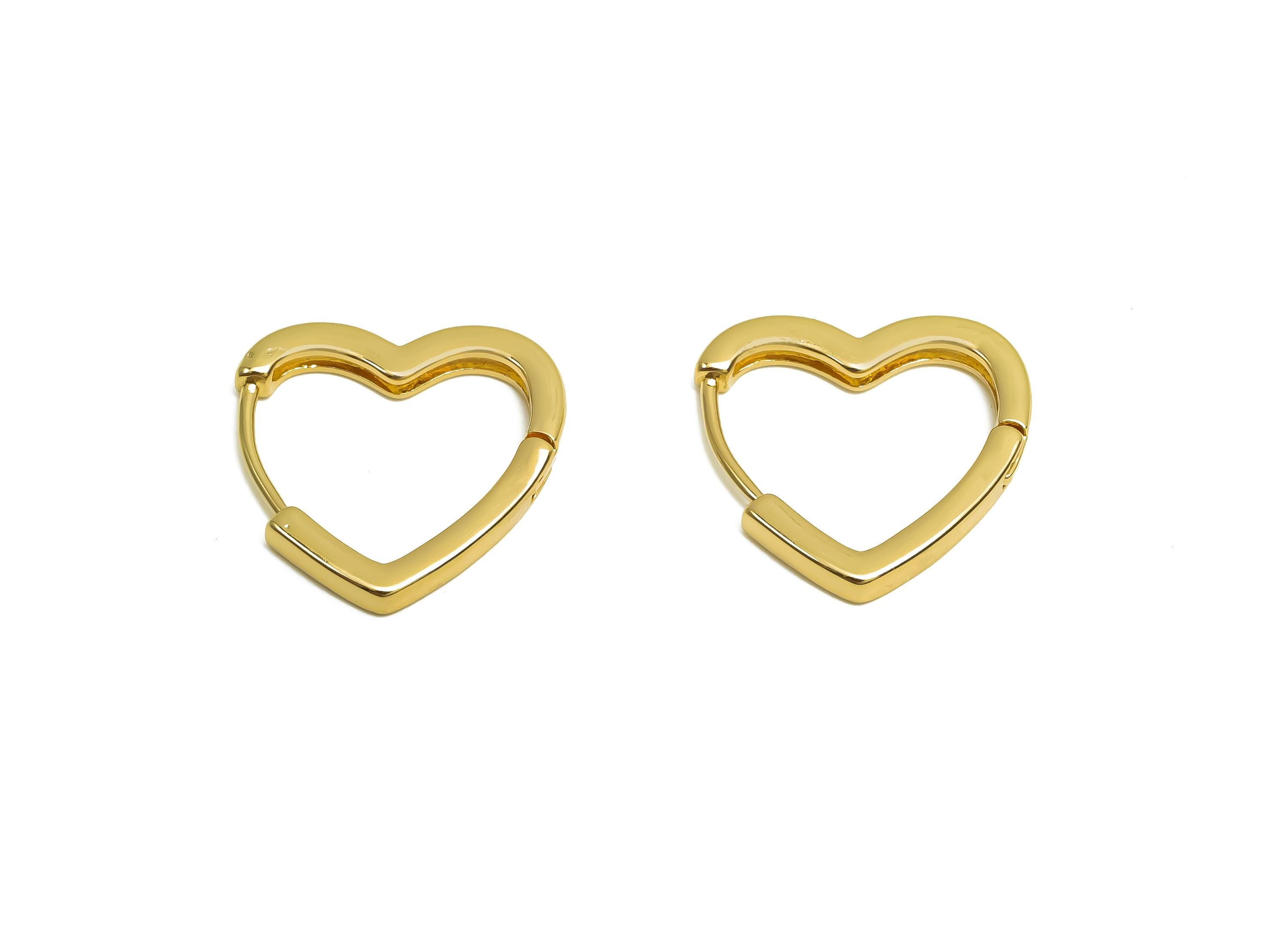 Brass Heart Hoop Earring - Jewelry For Women - Huggie Hoop Clasp Earring - Wedding Day - 18K Real Gold Plating Brass - 17x14x6mm - RGP8388 - DOMEDBAZAAR