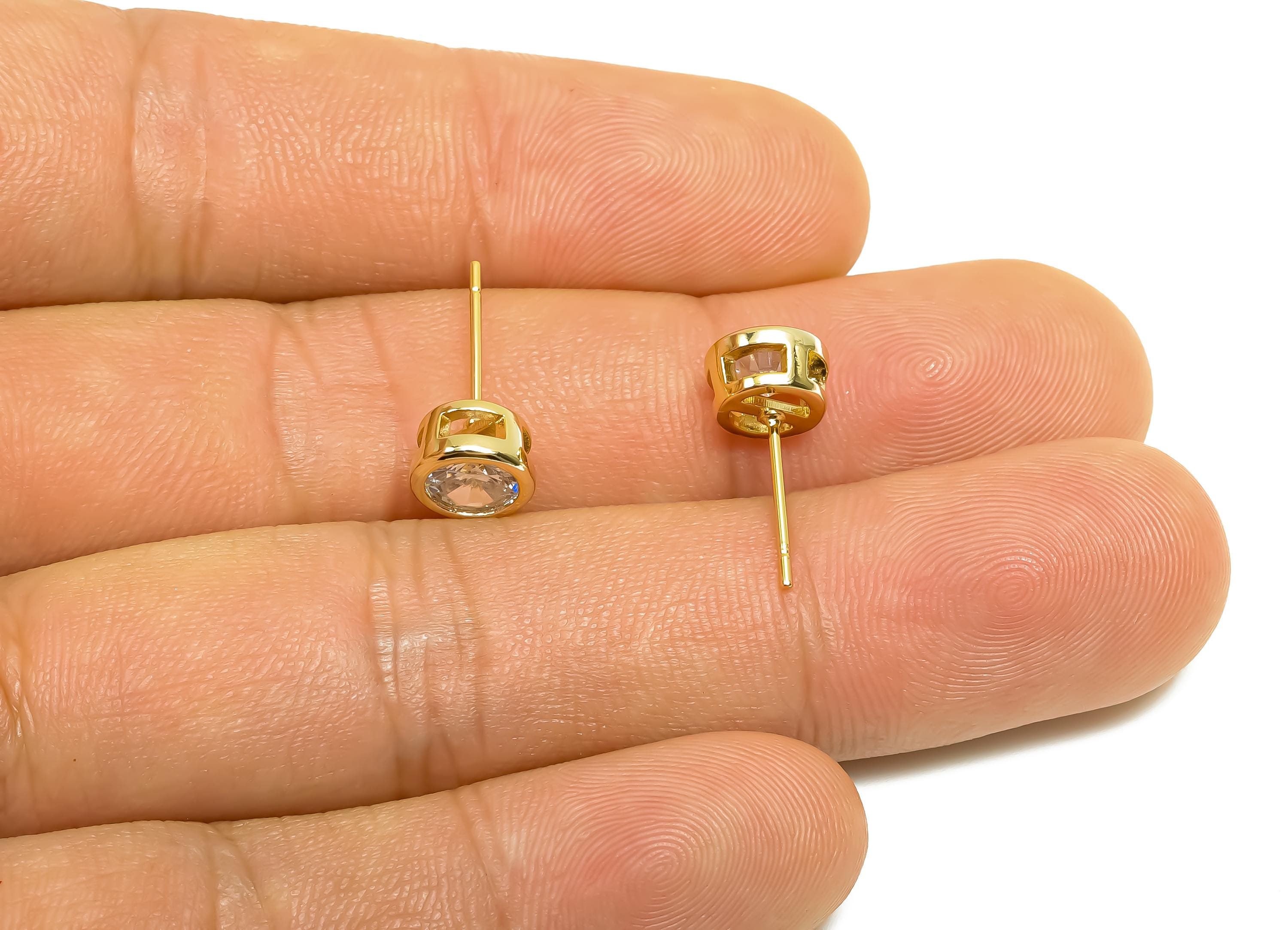 Brass CZ Earring Post - Brass White Earring Stud - Brass Cubic Zircon Earring Post  - 18K Real Gold Plating - 16x7x5.5mm - RGP8395A - DOMEDBAZAAR