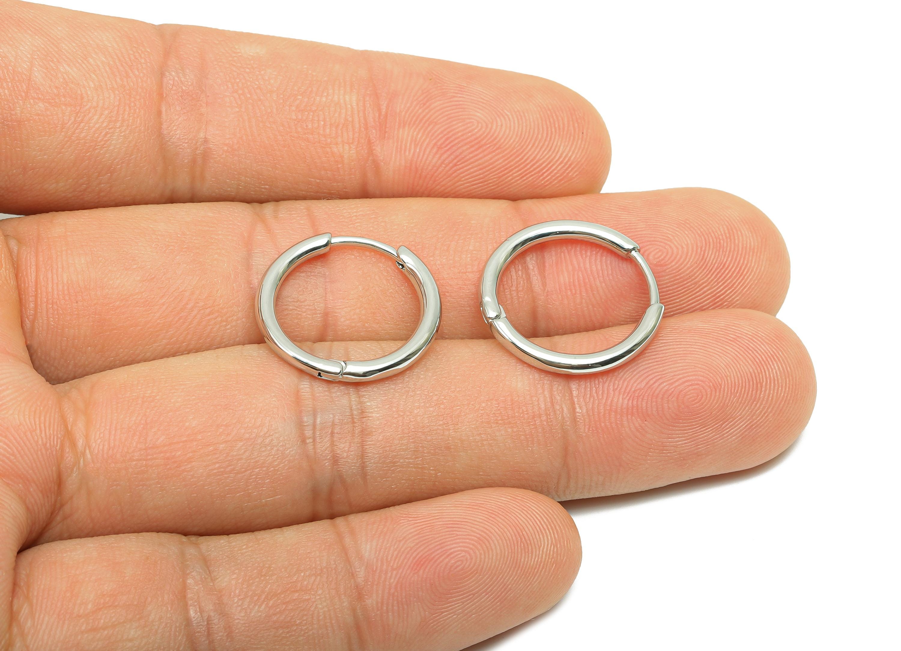 Round Minimalist Earring - For Women&#39;s Huggie U Earring - Brass Daily Wear Hoop Ear - 18K Real White Gold Plated- 17.89x18.49x2.32mm-RGP8236 - DOMEDBAZAAR