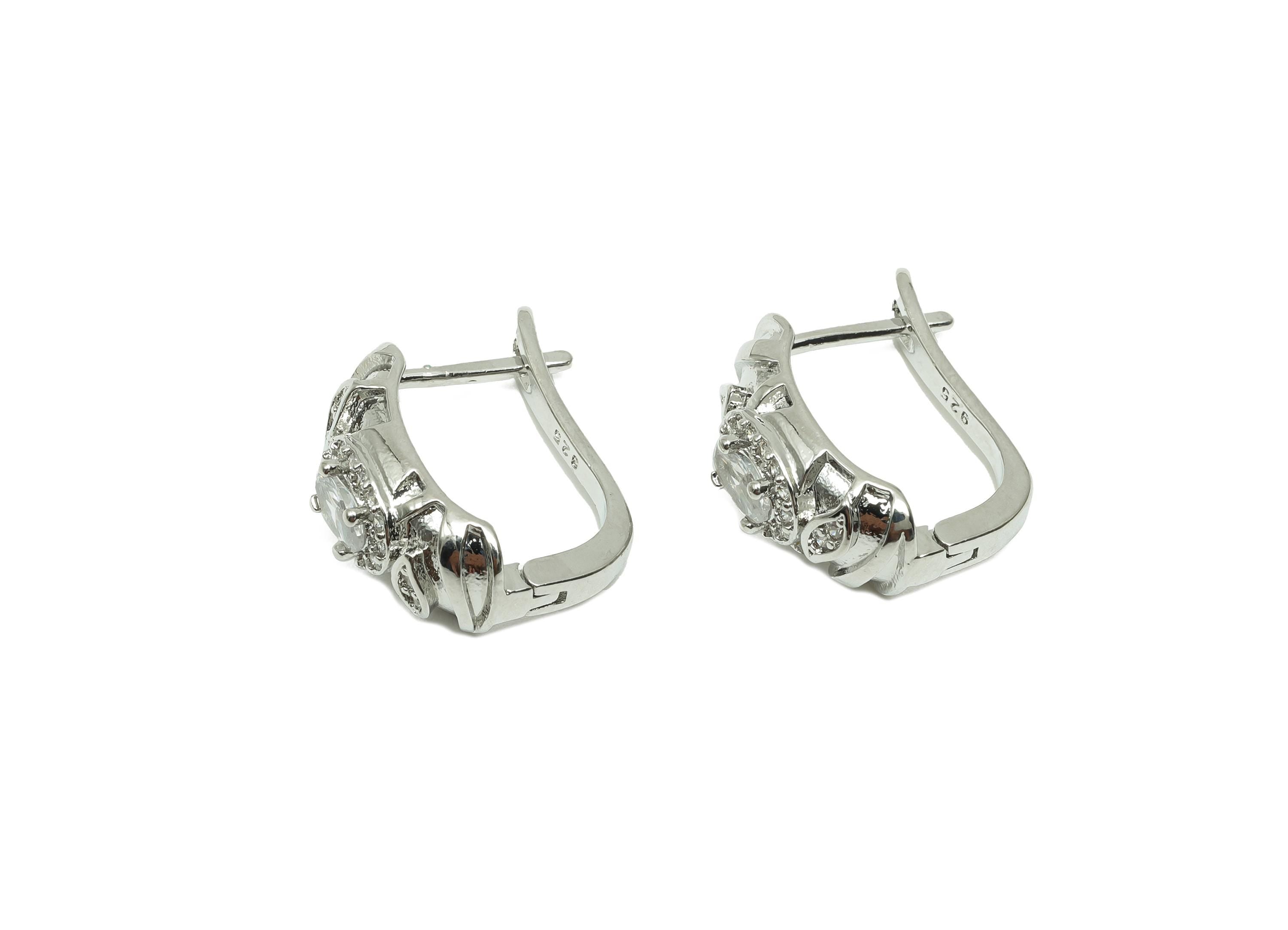 Zircon English Lock Ear - For lady&#39;s Huggie U Earring - Brass Daily Wear Hoop Earring -18K Real White Gold Plated-19.48x15.94x4.54mm-RGP8240 - DOMEDBAZAAR