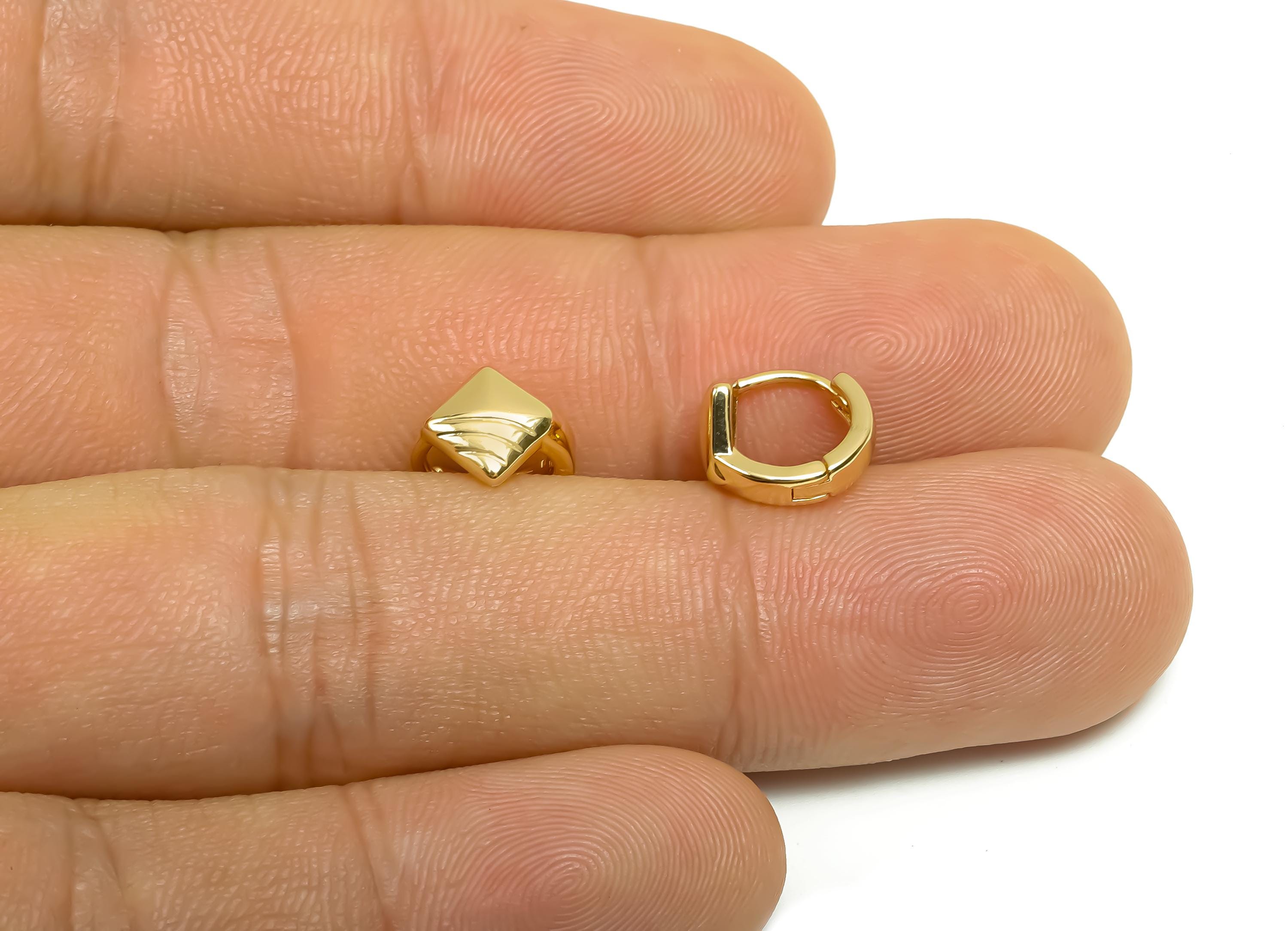 Brass Hoop Earring - Brass Square Huggie Hoop Earring - Brass Hoop Earring - Gift For Her -  18K Real Gold Plating - 10.1x9x7mm - RGP8369 - DOMEDBAZAAR