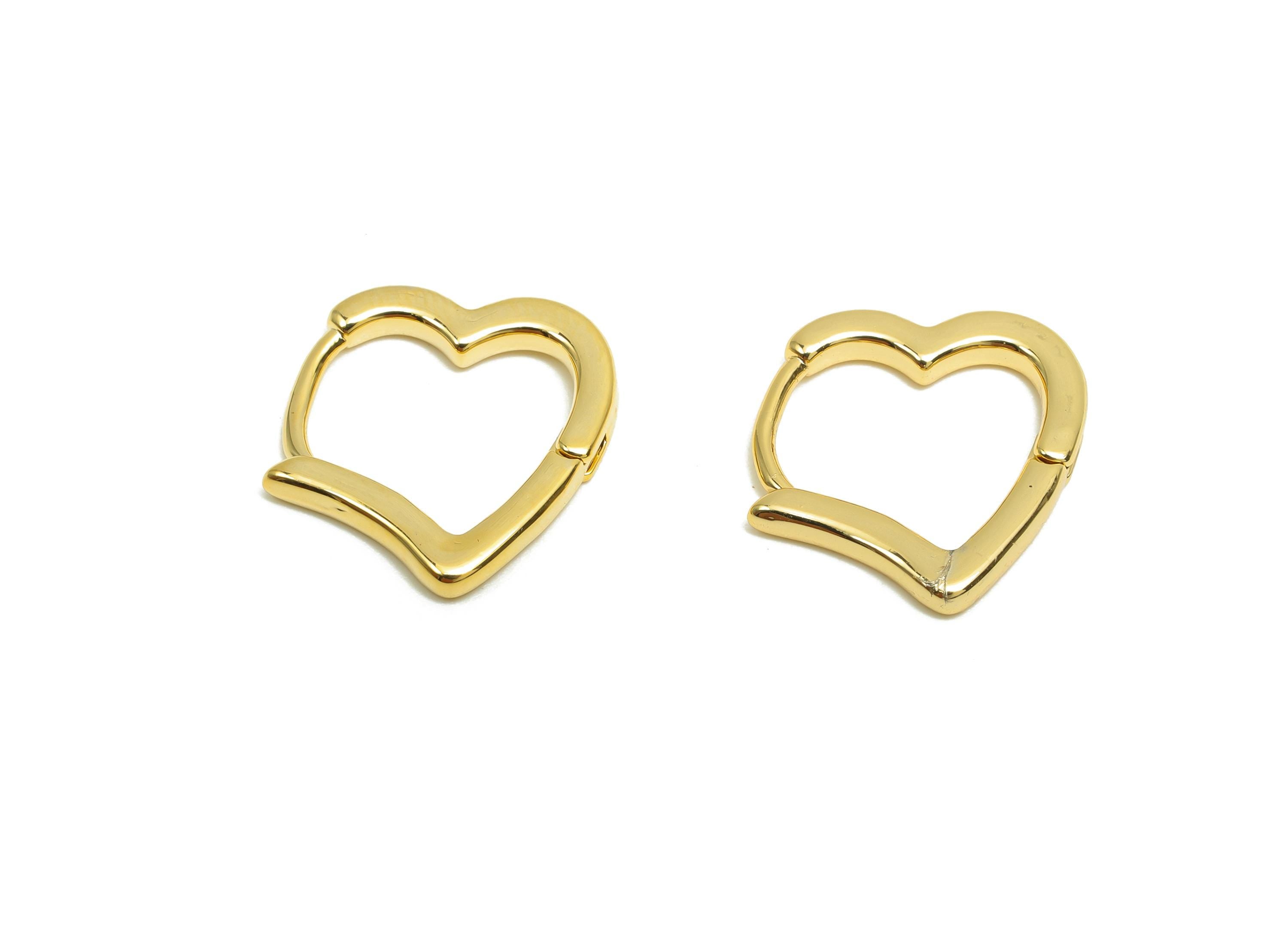 Heart Huggie Hoop Earring - For Women&#39;s Hoop Earring - Brass Valentine&#39;s Day Ear - 18K Real Gold Plating - 12.33x14.02x1.97mm - RGP8303 - DOMEDBAZAAR