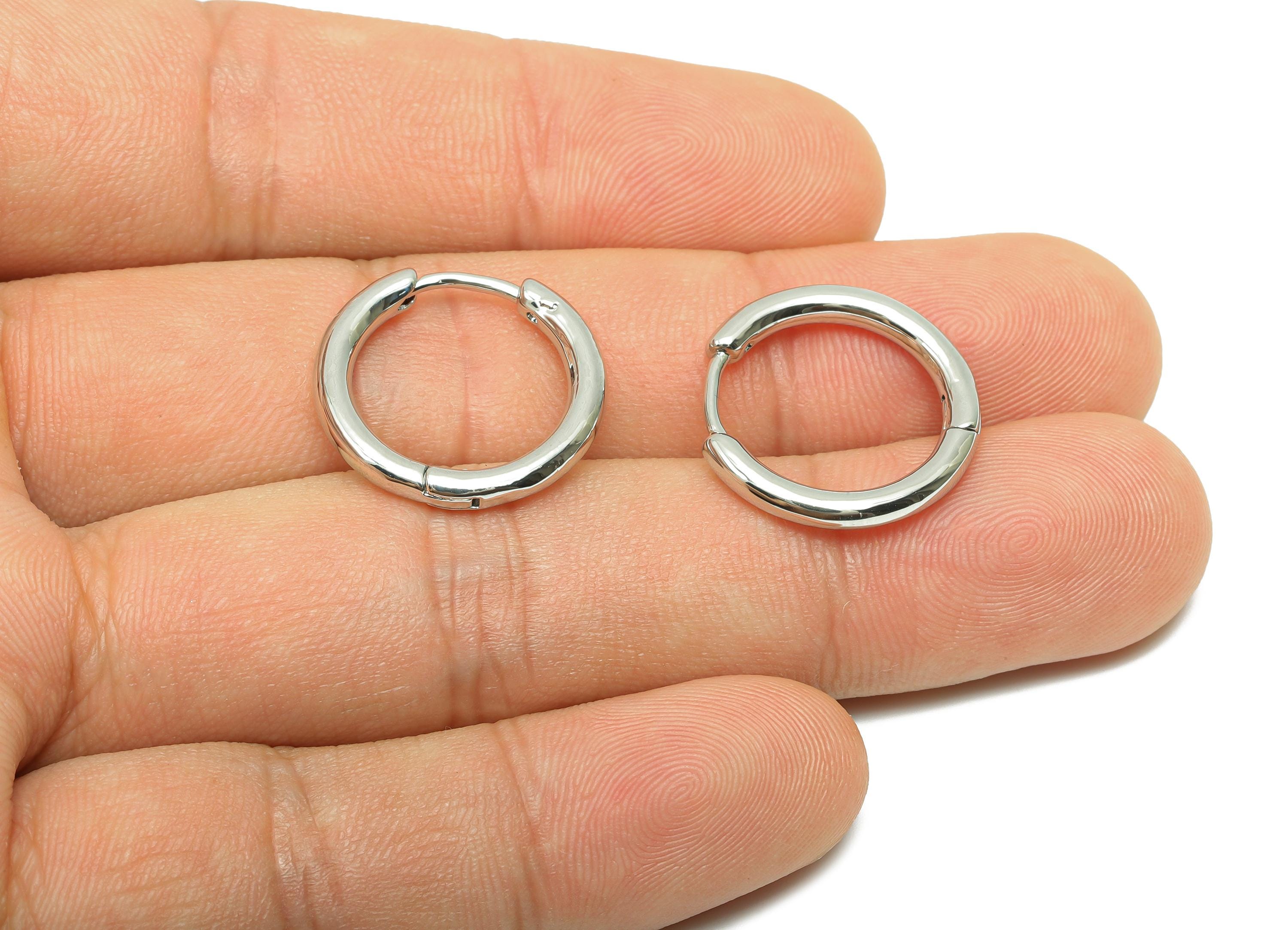 Round Minimalist Earring - For Women&#39;s Huggie U Earring - Brass Daily Wear Hoop Ear - 18K Real White Gold Plated- 18.62x19.20x1.08mm-RGP8235 - DOMEDBAZAAR