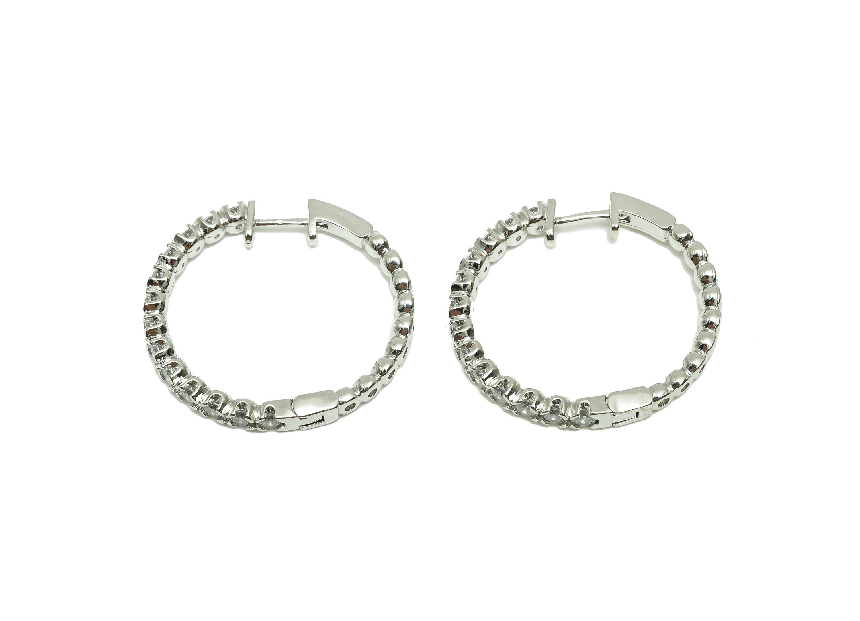 Zircon Round Huggie Earring - For Lady&#39;s Earring - Brass for Party Hoop Earring - 18K Real White Gold Plated - 27.2x30.1x3.22mm - RGP8249 - DOMEDBAZAAR