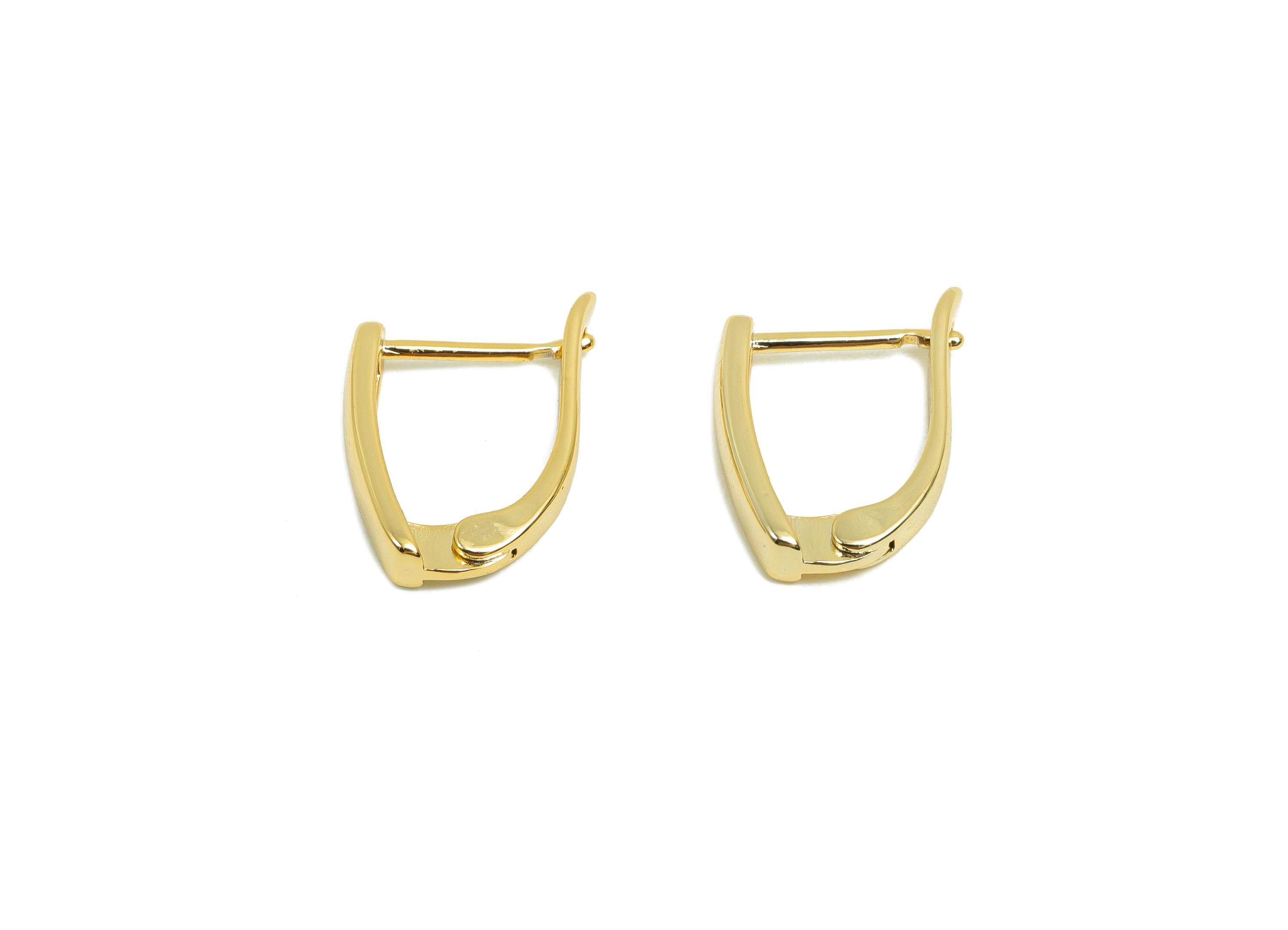 Gold English Lock Earring - For Women&#39;s Huggie U Earring - Brass Daily Wear Hoop Earring - 18K Real Gold Plated - 14.3x12x3.43mm - RGP8447 - DOMEDBAZAAR