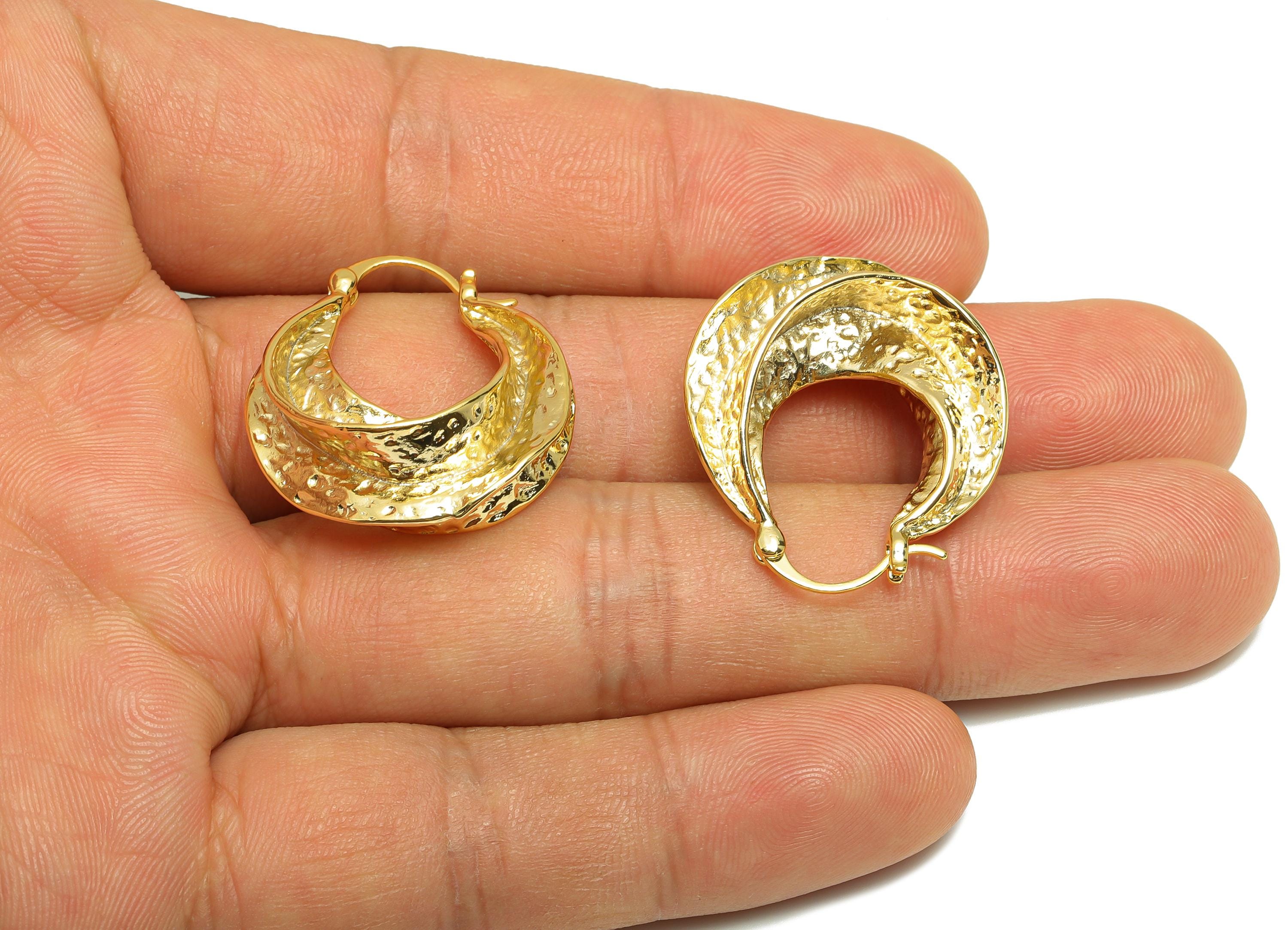 Brass Crescent Hoop Ear - Gold Huggie Earring for Girl&#39;s - Hammered Daily Wear Earring - 18K Real Gold Plated - 26.87x24.17x8.71mm - RGP8941 - DOMEDBAZAAR