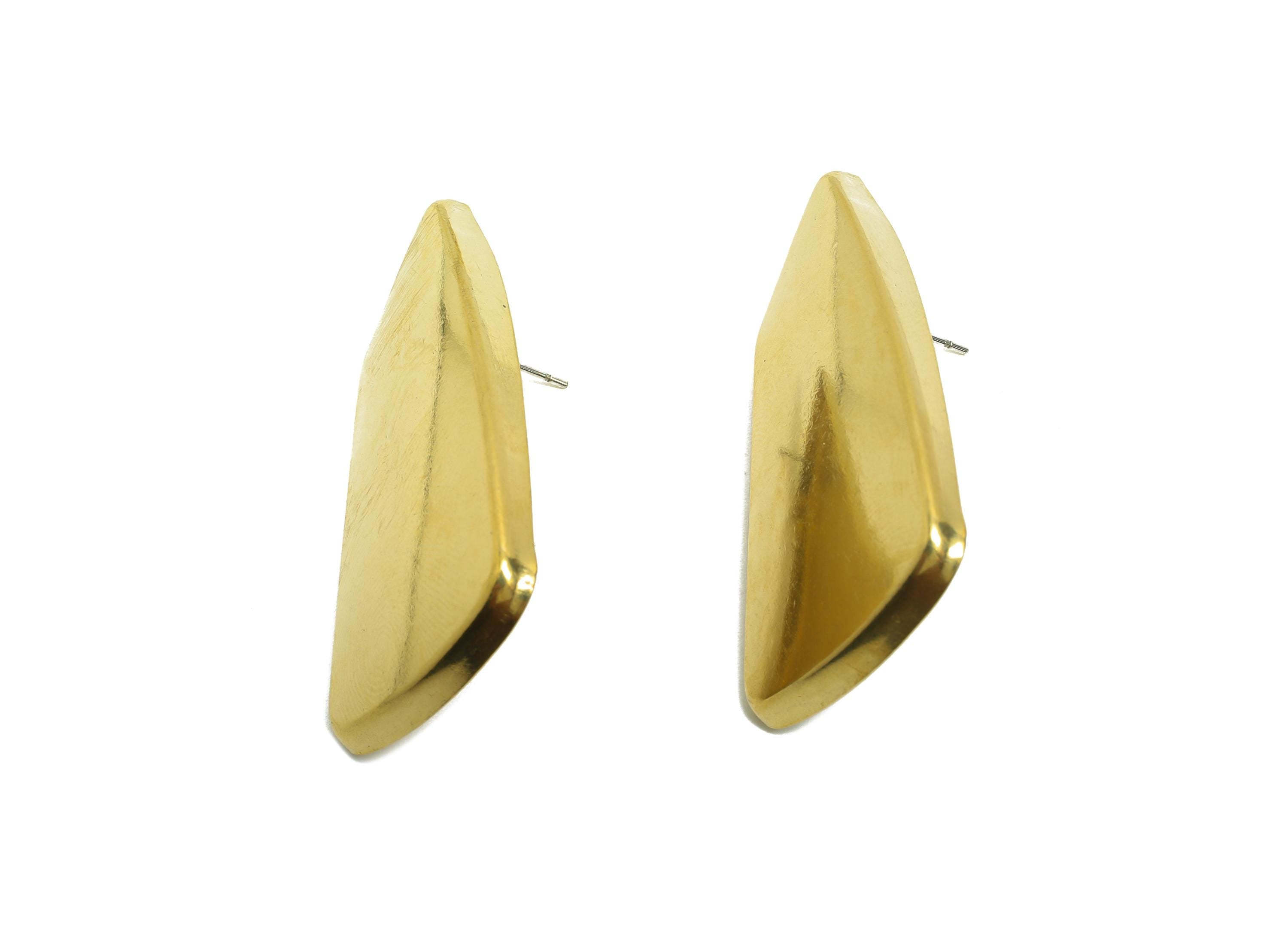 Vintage Irregular Earring - Raw Brass Contemporary Polished Earring Stud - Sleek Asymmetrical Geometric Earring Stud - 46x25x5mm - PP10817 - DOMEDBAZAAR