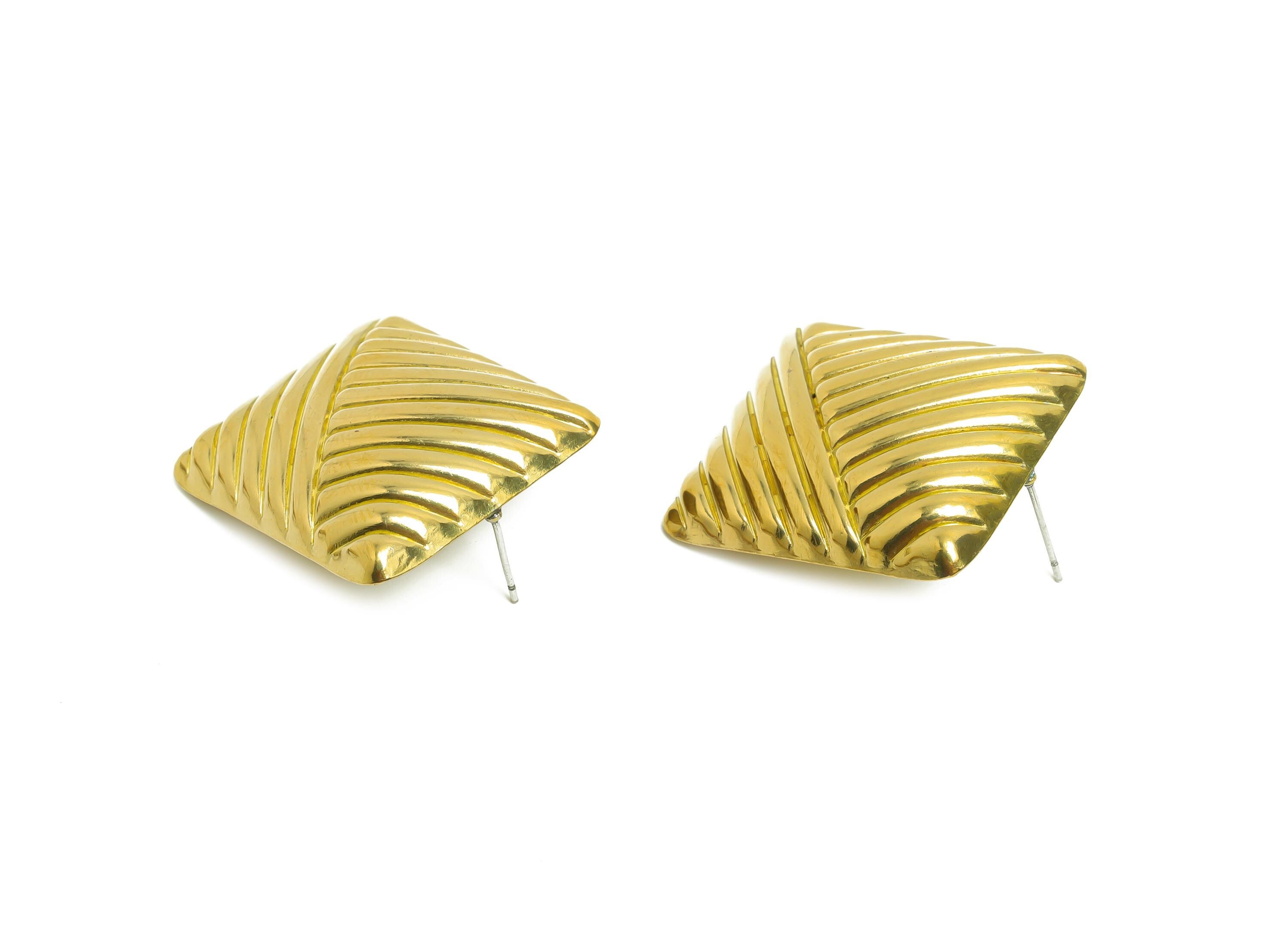 Brass Square Earring - Raw Brass Bold Geometry Earring - Textured Wave Earring - Vintage-Inspired Rippled Stud - 33.2x28.68x6.63mm - PP10811 - DOMEDBAZAAR