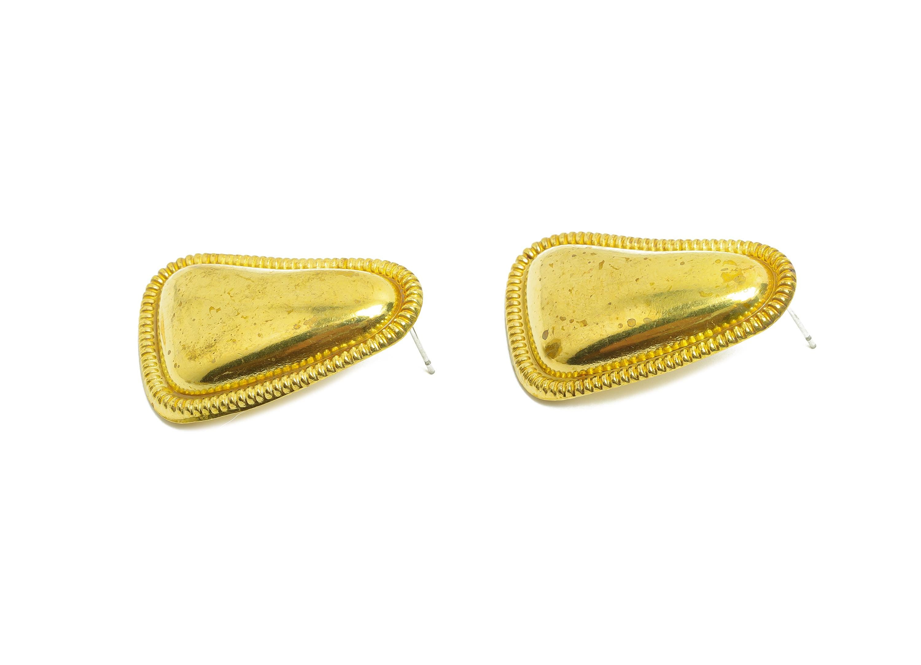 Brass Vintage Triangle Earring - Raw Brass Minimalist Triangle Embossed Borders  Earrings Post - Geometry Earring - 35.2x24.7x5mm - PP10780 - DOMEDBAZAAR