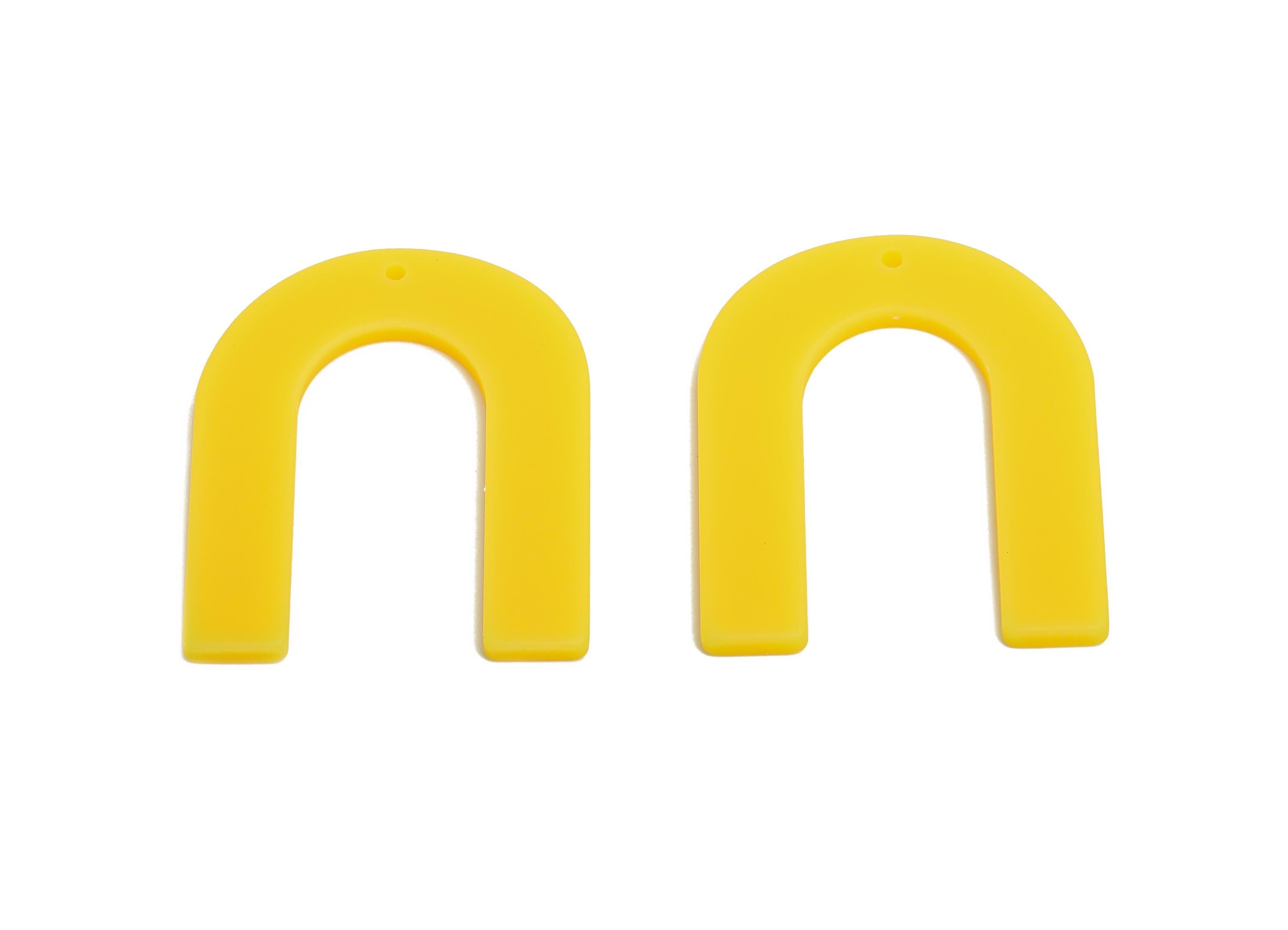 Acrylic Yellow Charm - Acrylic Horseshoe Shape Charm - Modern Jewelry - Handmade Accessory - Craft Supplies - 32x26x2mm - AC2634-A474 - DOMEDBAZAAR