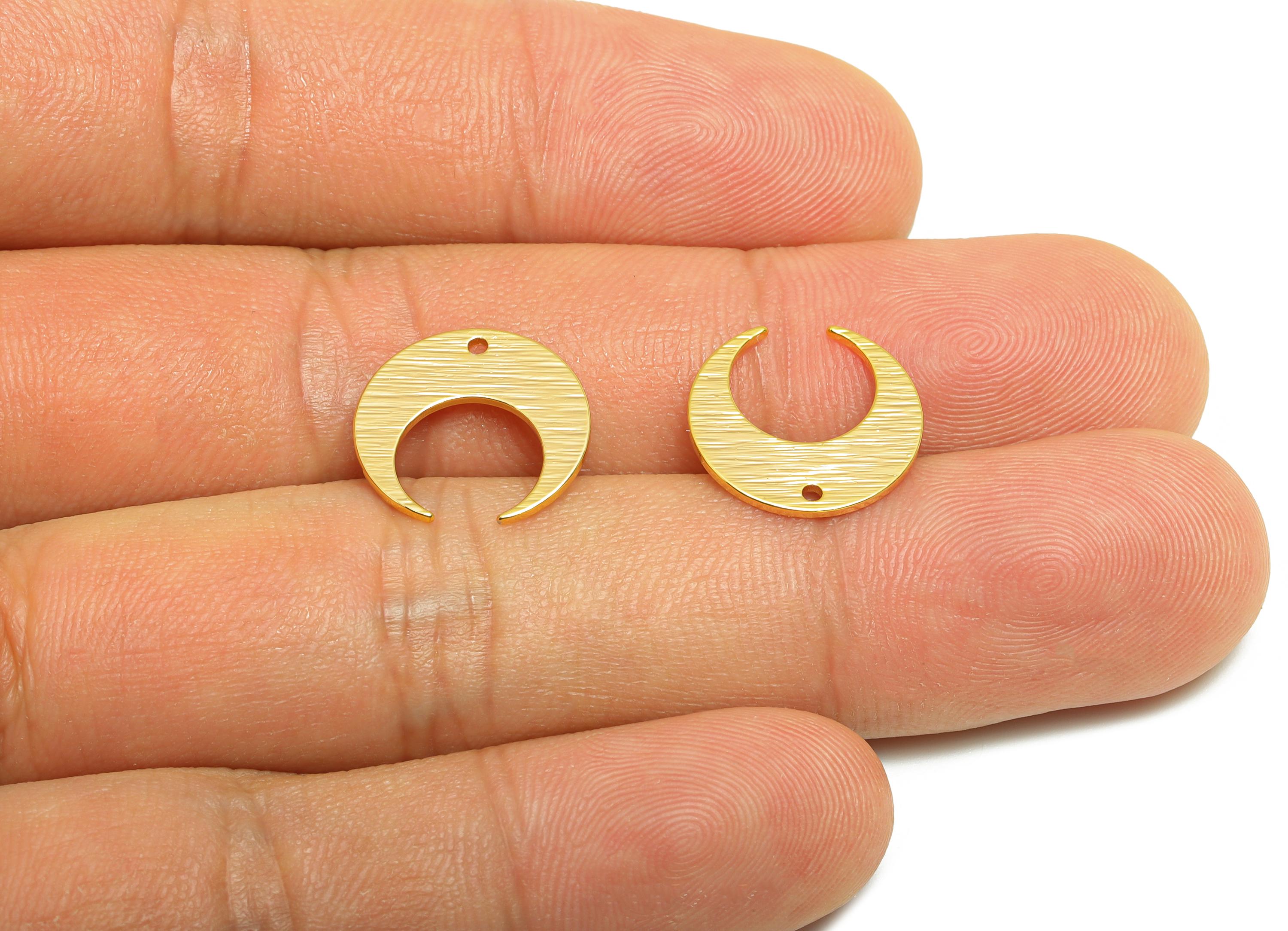 Textured Crescent Moon Pendant - Brass Celestial Jewelry - Craft Supplies - Textured Crescent - 18k Real Gold Plated - 14x13x1mm - RGP10306 - DOMEDBAZAAR