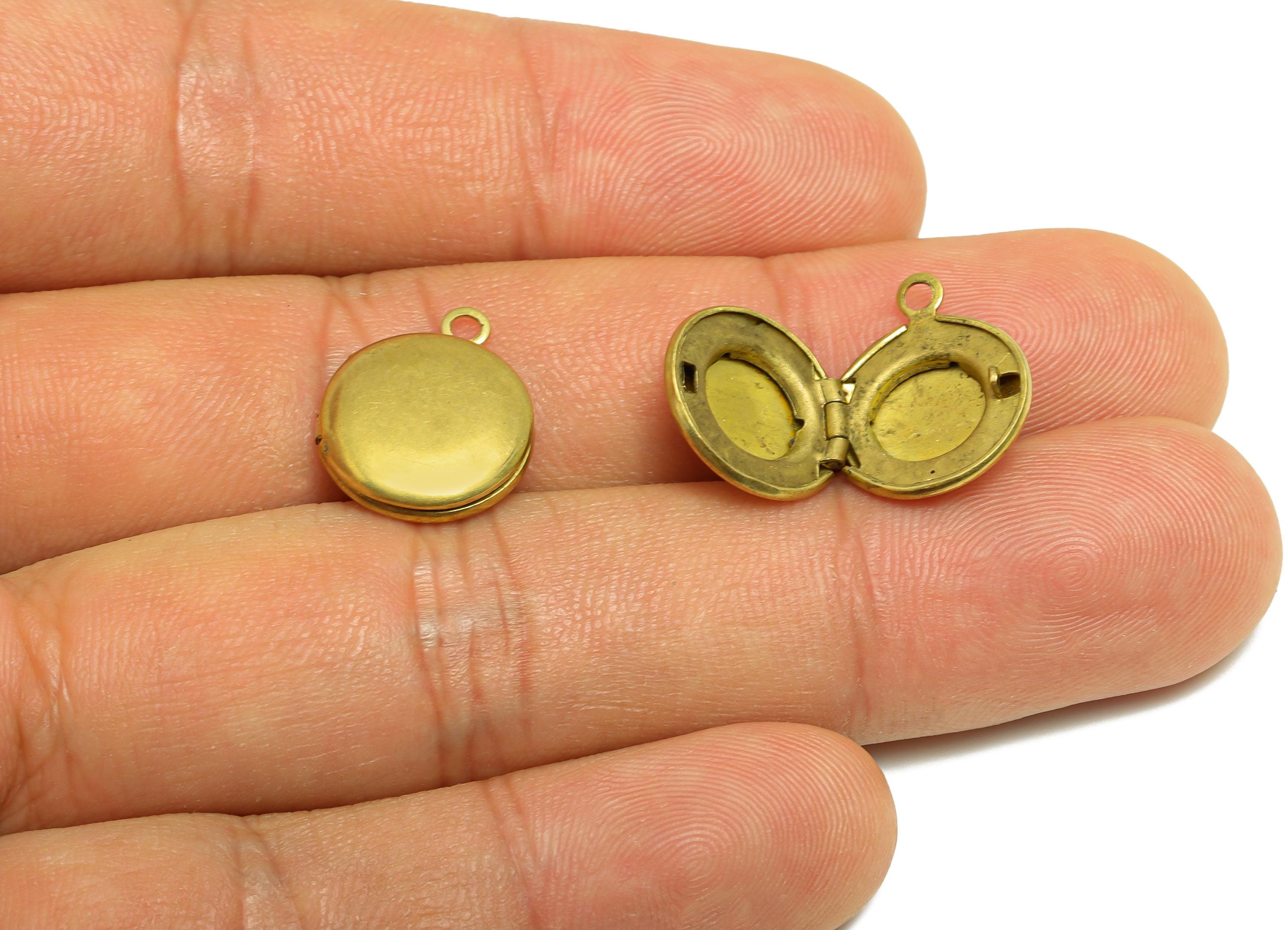 Memory Locket Necklace - Raw Brass Locket Pendant - Brass Customizable Photo Vintage Locket Charm - Hinged Locket Charm - 16x13x4mm-PP10977 - DOMEDBAZAAR