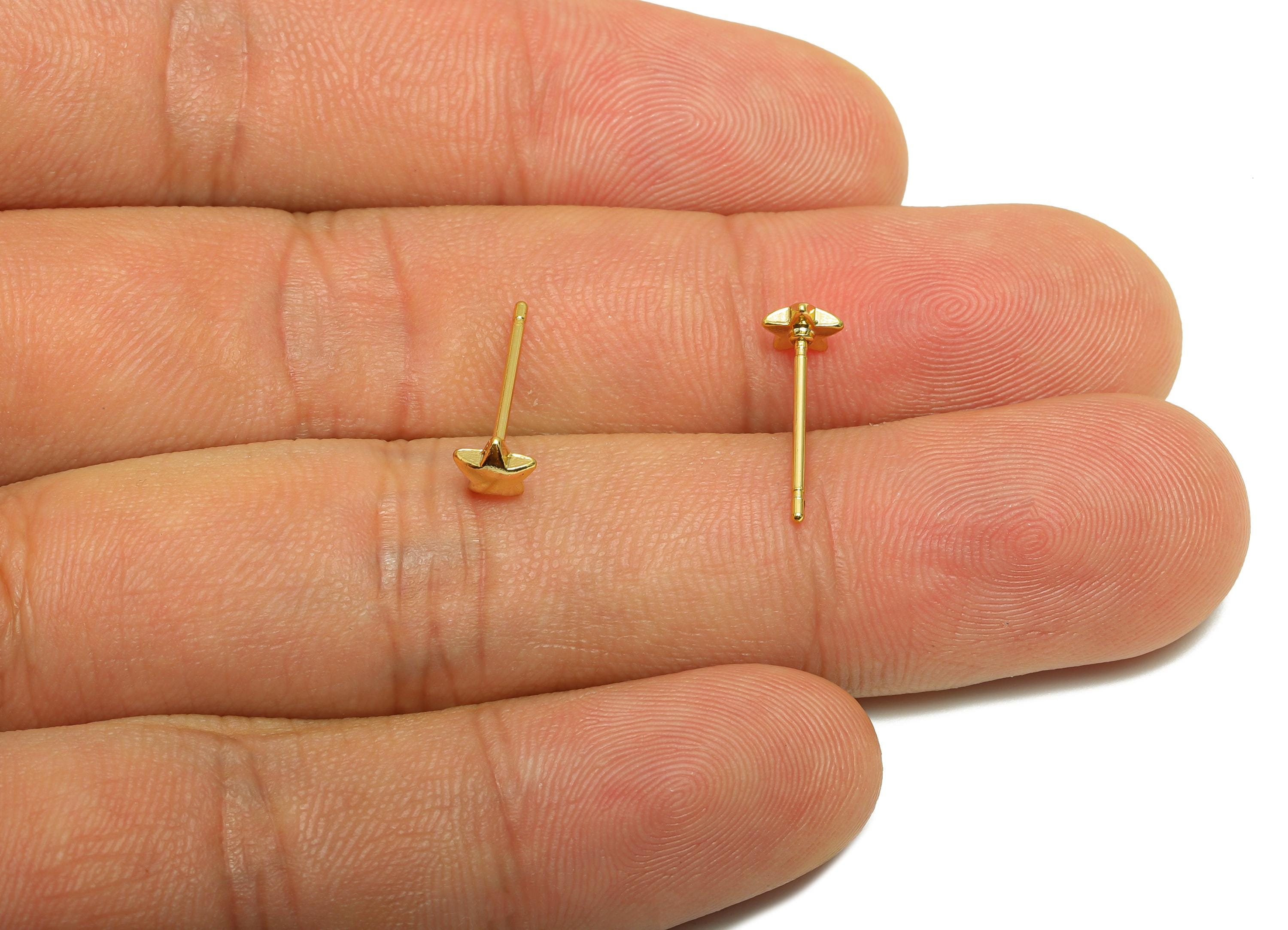 Brass Star Earring - Gold Five-Pointed Star Earring Post - Everyday Minimalist Gold Jewelry - 18K Real Gold Plating - 4x4x1.52mm - RGP9254 - DOMEDBAZAAR