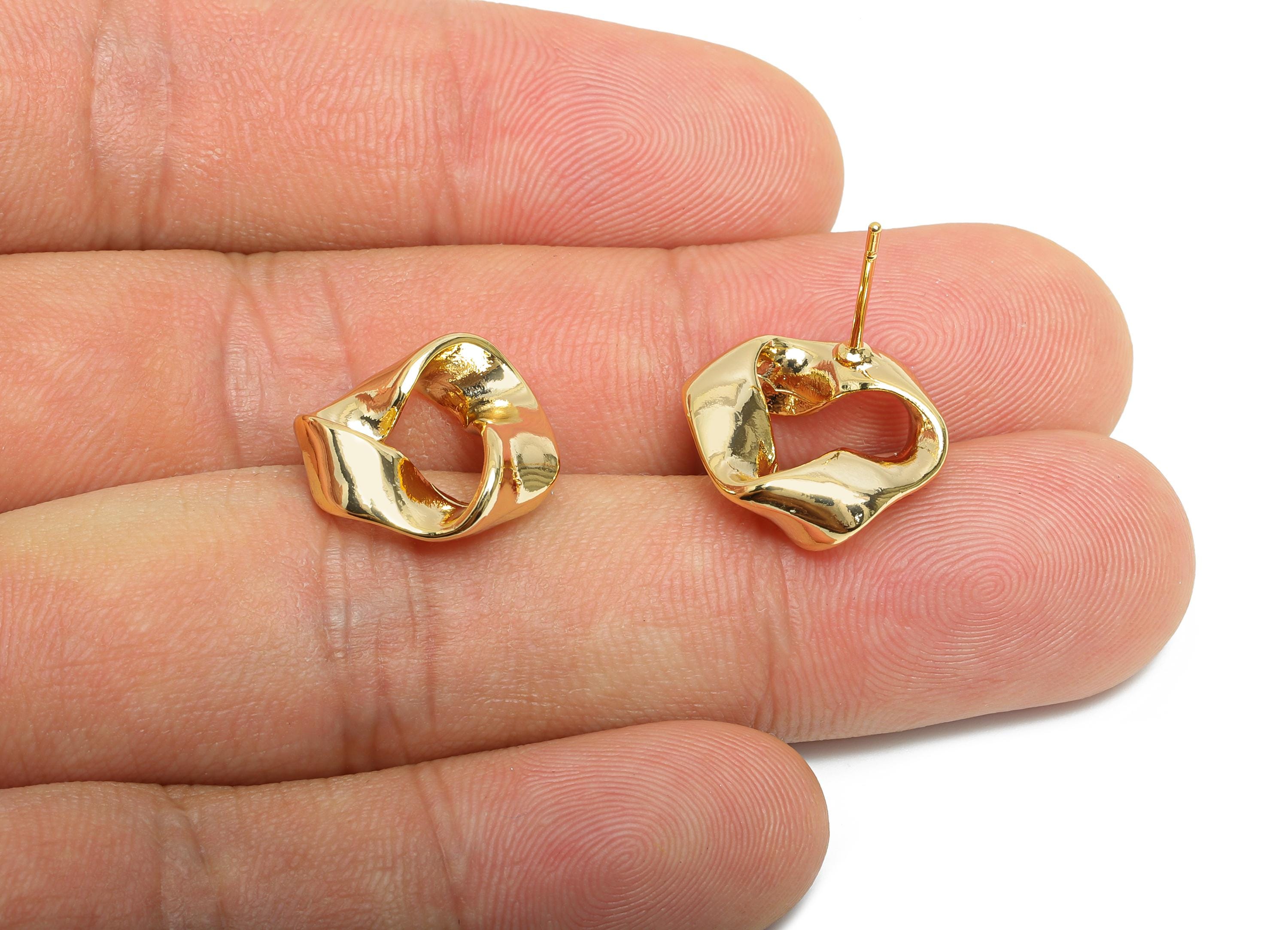 Twisted Wavy Earring Stud - Brass Trendy Earring Post - Everyday Wear Jewelry - Gold Jewelry - 18K Real Gold Plated - 15x15x5mm - RGP9361 - DOMEDBAZAAR