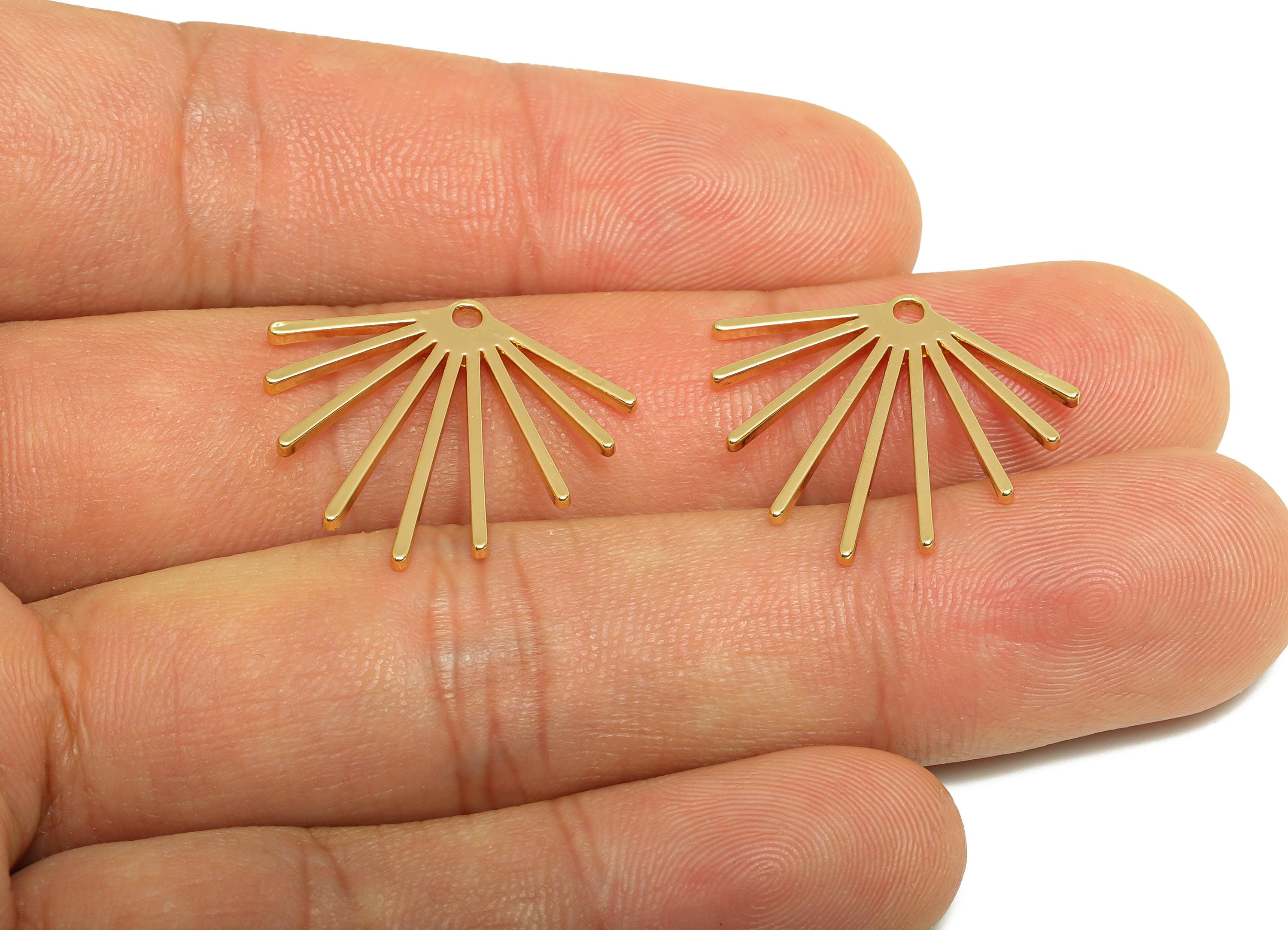 Sunburst Earring Charm - Brass Gold Radiant Pendant Pendant - Fan Charm - Sun Ray Pendant - 18K Real Gold Plated - 23x21x1mm - RGP9312 - DOMEDBAZAAR