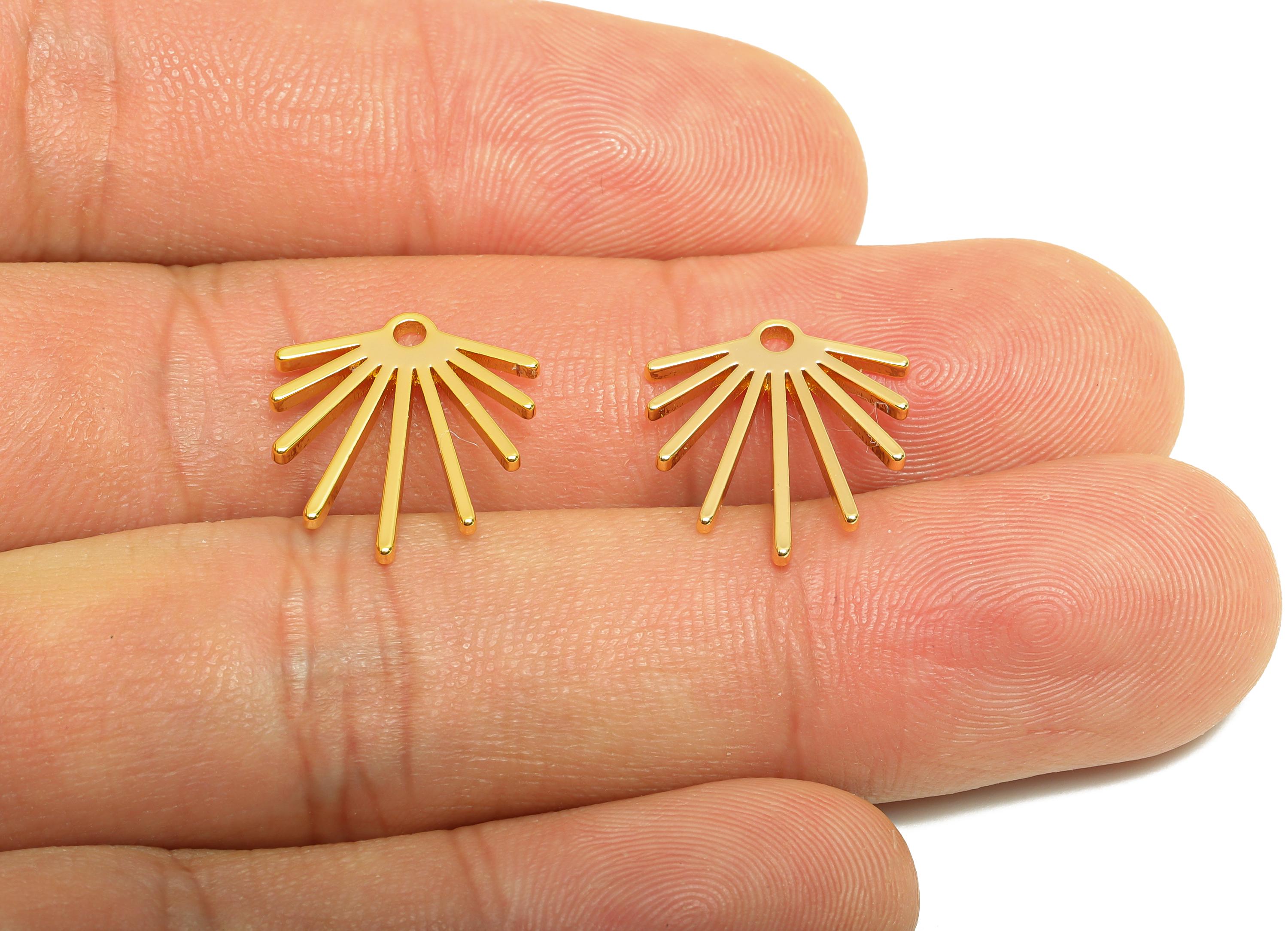 Sunburst Earring Charm - Brass Gold Radiant Pendant Pendant - Fan Charm - Sun Ray Pendant - 18K Real Gold Plated - 16x14x1.2mm - RGP9313 - DOMEDBAZAAR