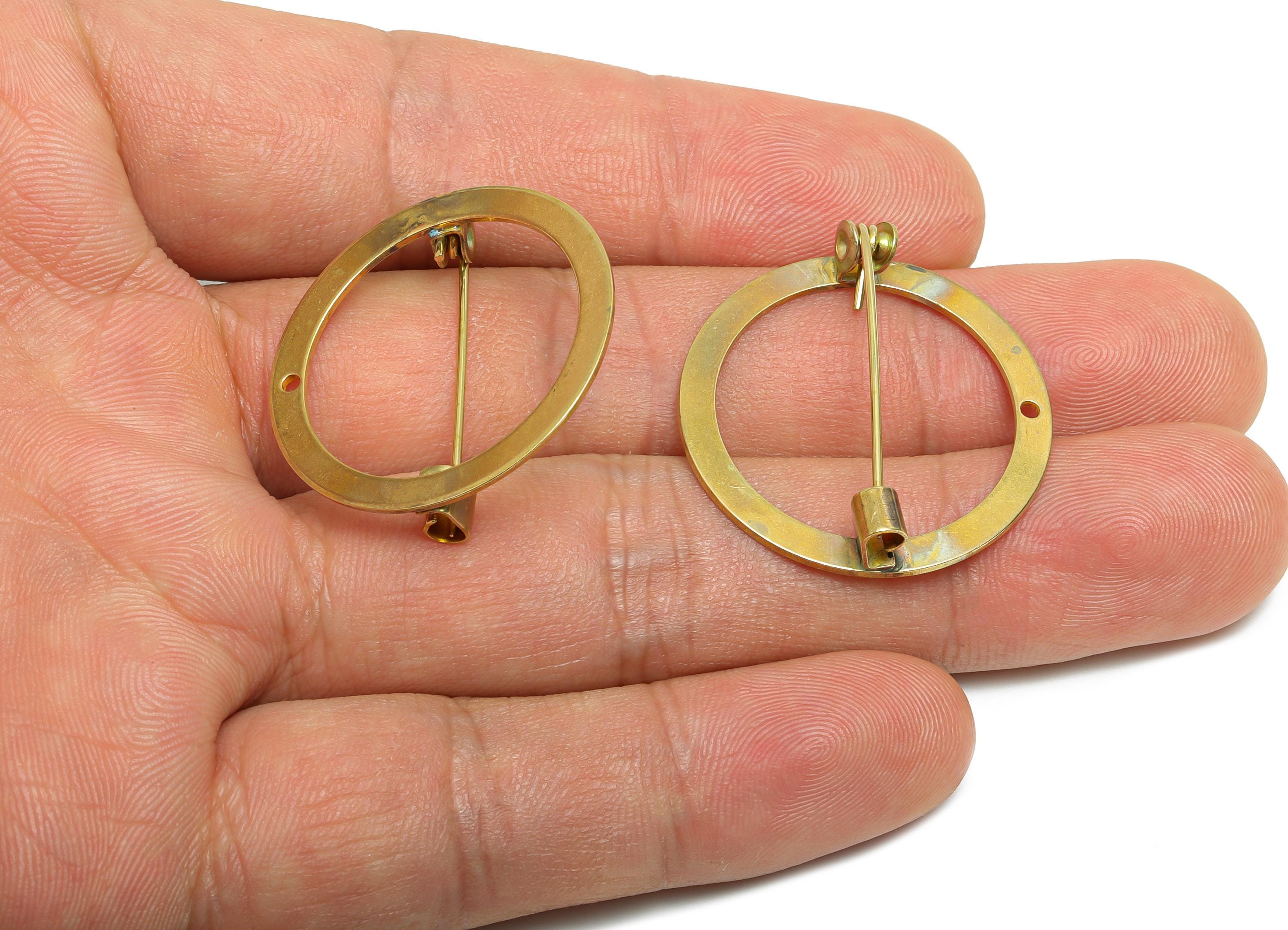 Circular Brooch Pin - Raw Brass Brooch Pin - Vintage Pinbacks for DIY - For Woman - Round Metal Brooch Components - 28x28x0.9mm - PP11023 - DOMEDBAZAAR