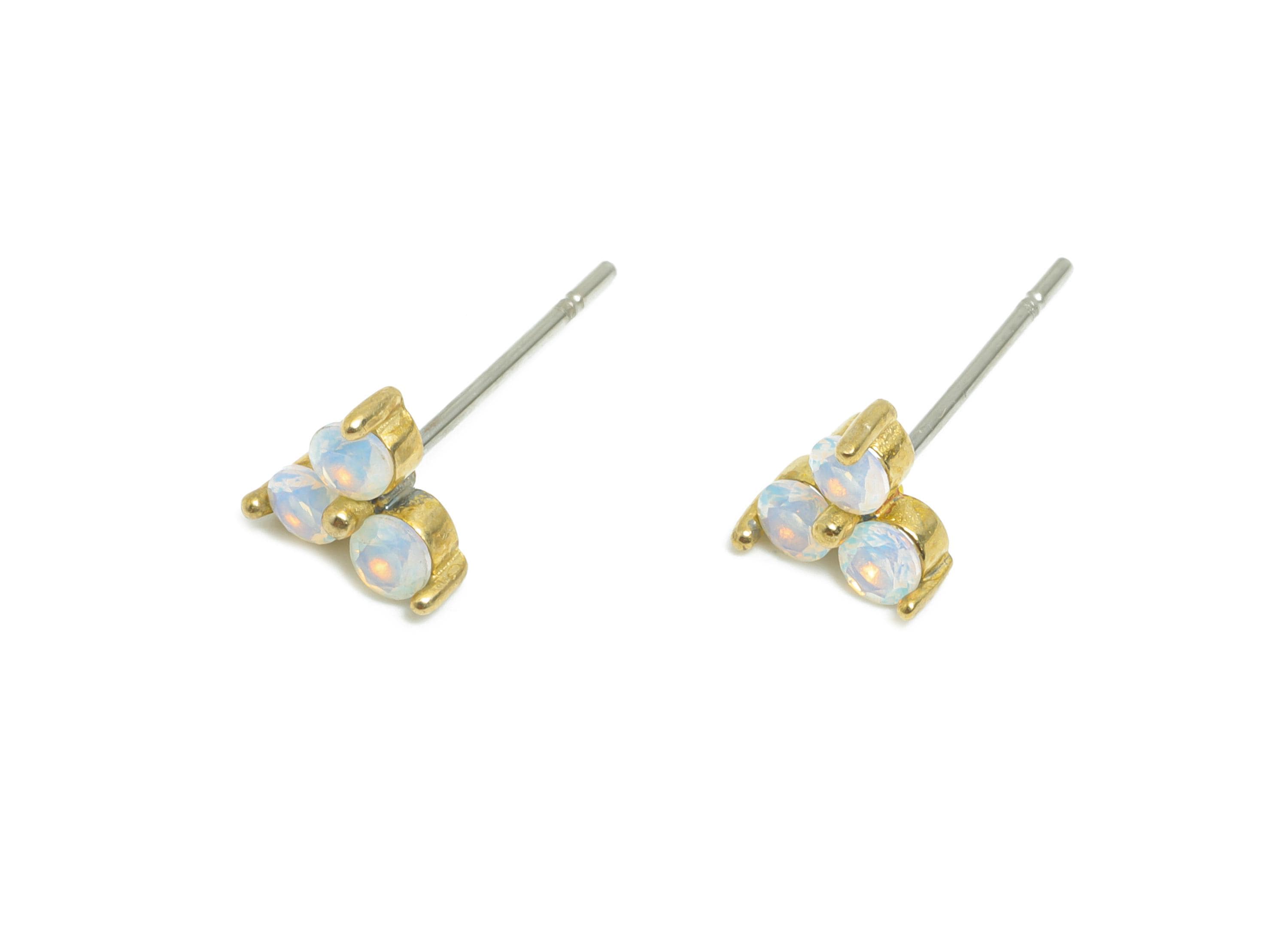 Opal Cluster Earring - Raw Brass Boho Chic Earring - Dainty Gem Minimalist Earring Stud - Shimmering Opal Jewelry - 6.41x6.41x3mm - PP11028 - DOMEDBAZAAR